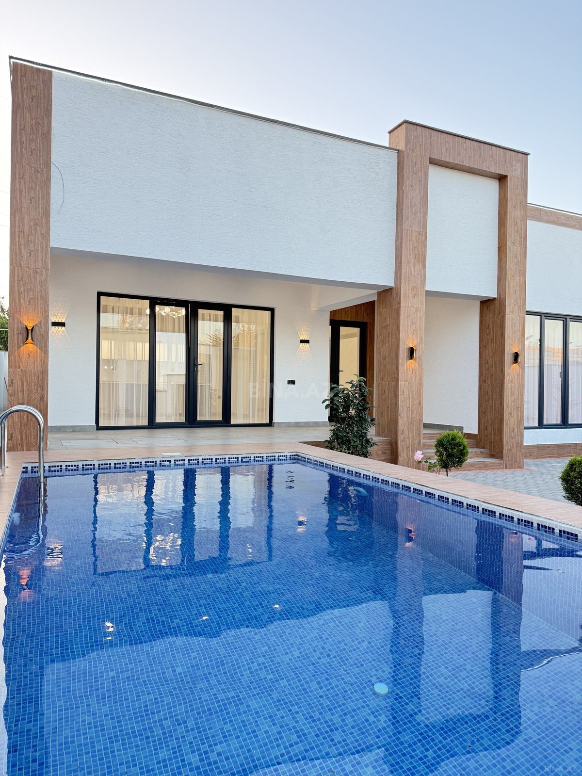 4 otaqlı həyət evi/bağ evi - Şüvəlan q. - 160 m² (9)
