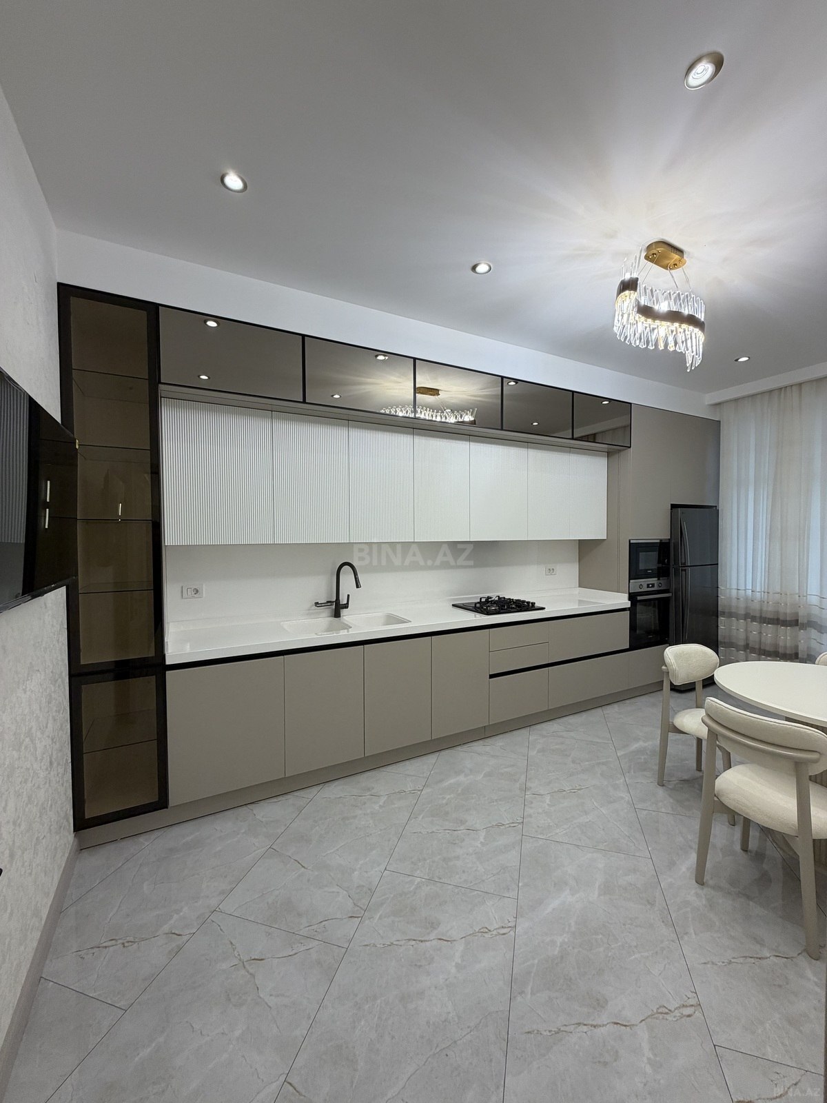 4 otaqlı yeni tikili - 8 Noyabr m. - 160 m² (3)