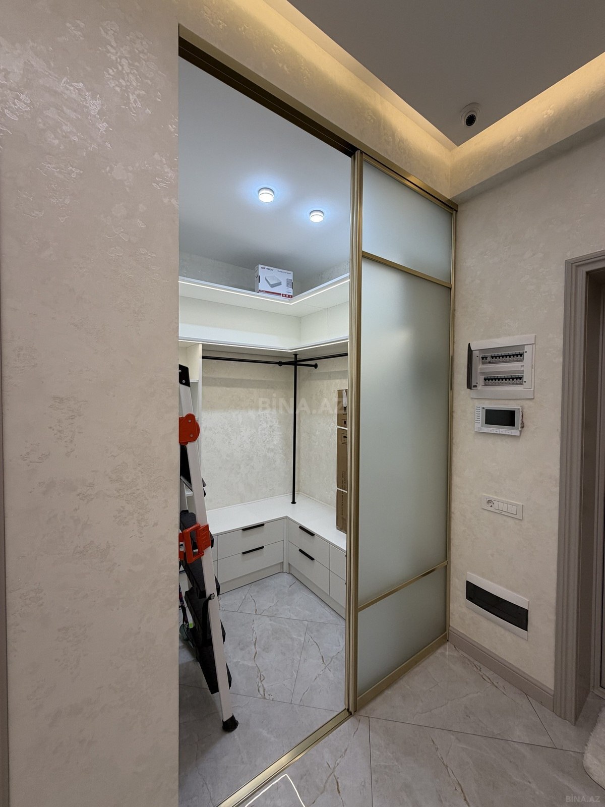 4 otaqlı yeni tikili - 8 Noyabr m. - 160 m² (18)