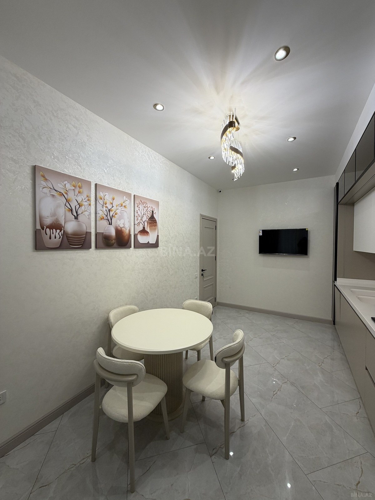 4 otaqlı yeni tikili - 8 Noyabr m. - 160 m² (5)