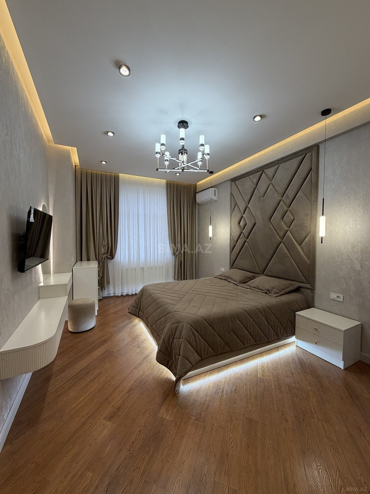 4 otaqlı yeni tikili - 8 Noyabr m. - 160 m² (11)