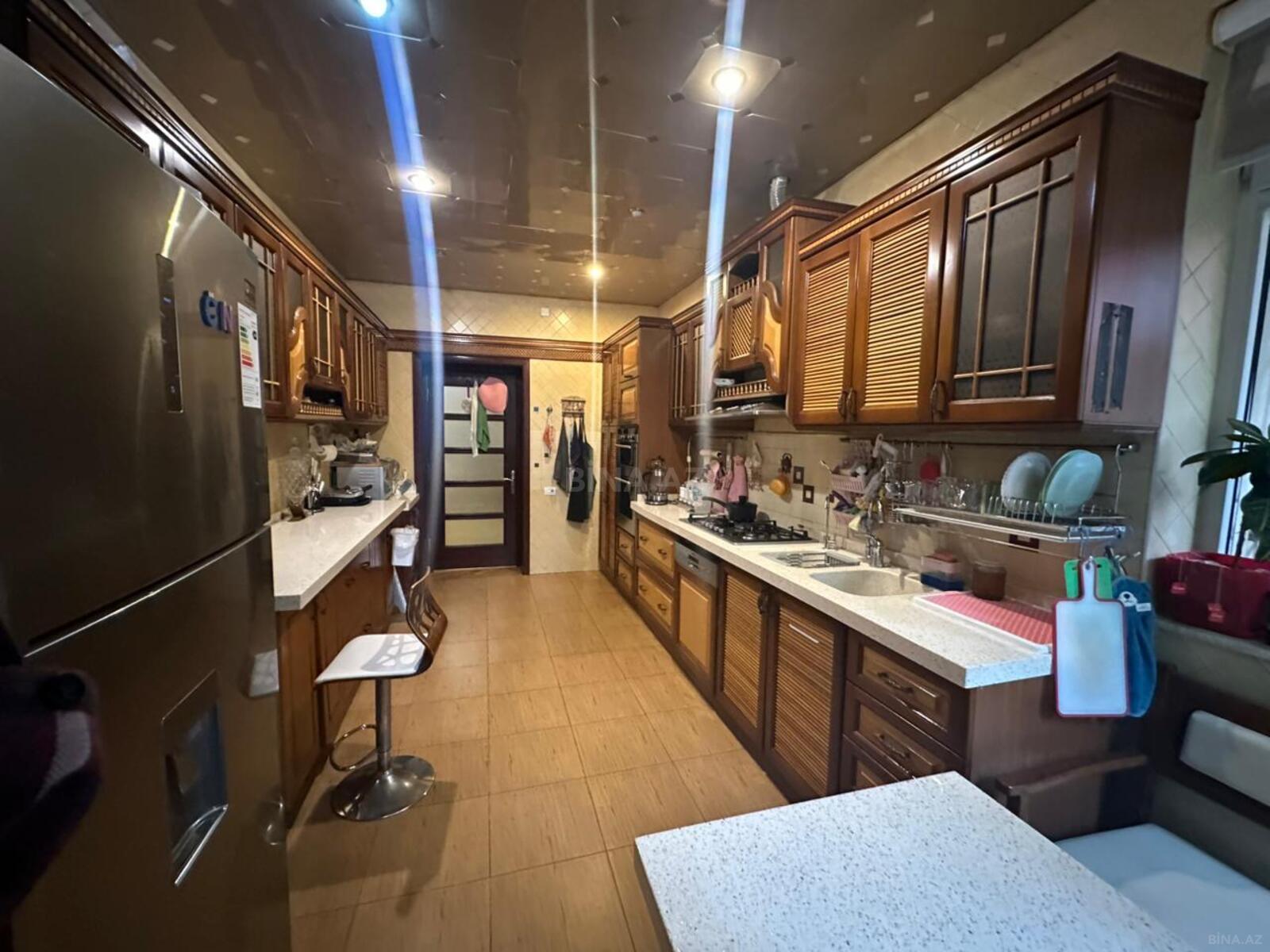 5 otaqlı həyət evi/bağ evi - Qara Qarayev m. - 250 m² (8)