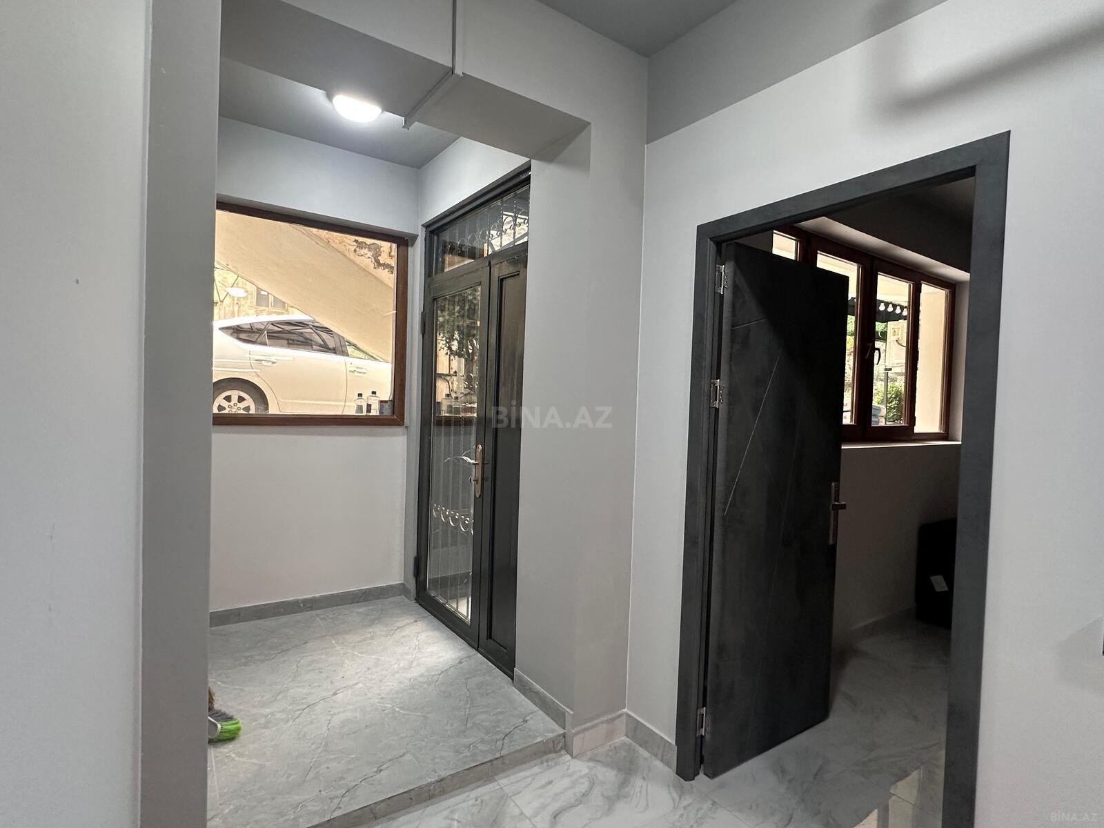 Obyekt - Memar Əcəmi m. - 315 m² (14)