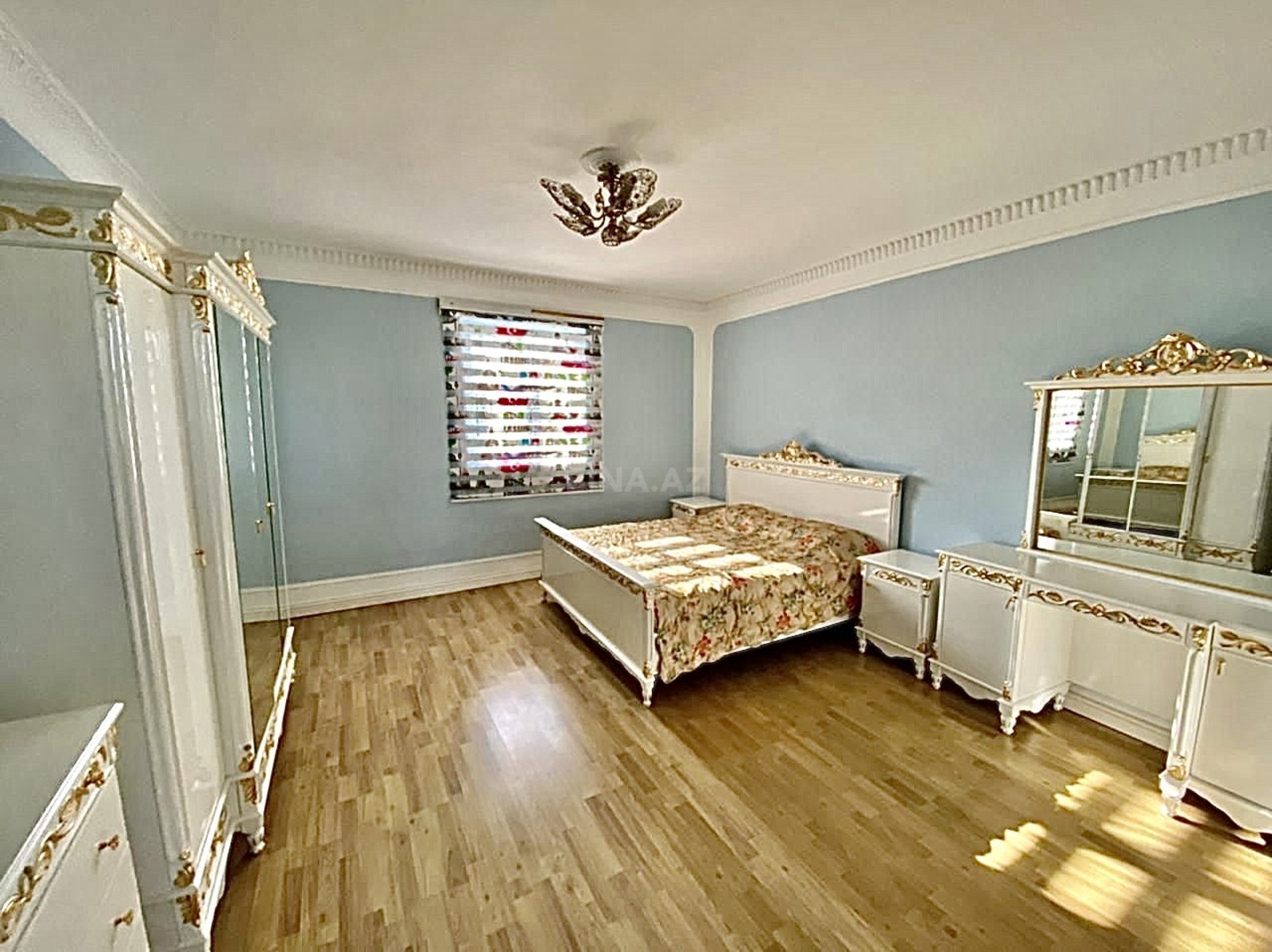 6 otaqlı həyət evi/bağ evi - Novxanı q. - 600 m² (20)