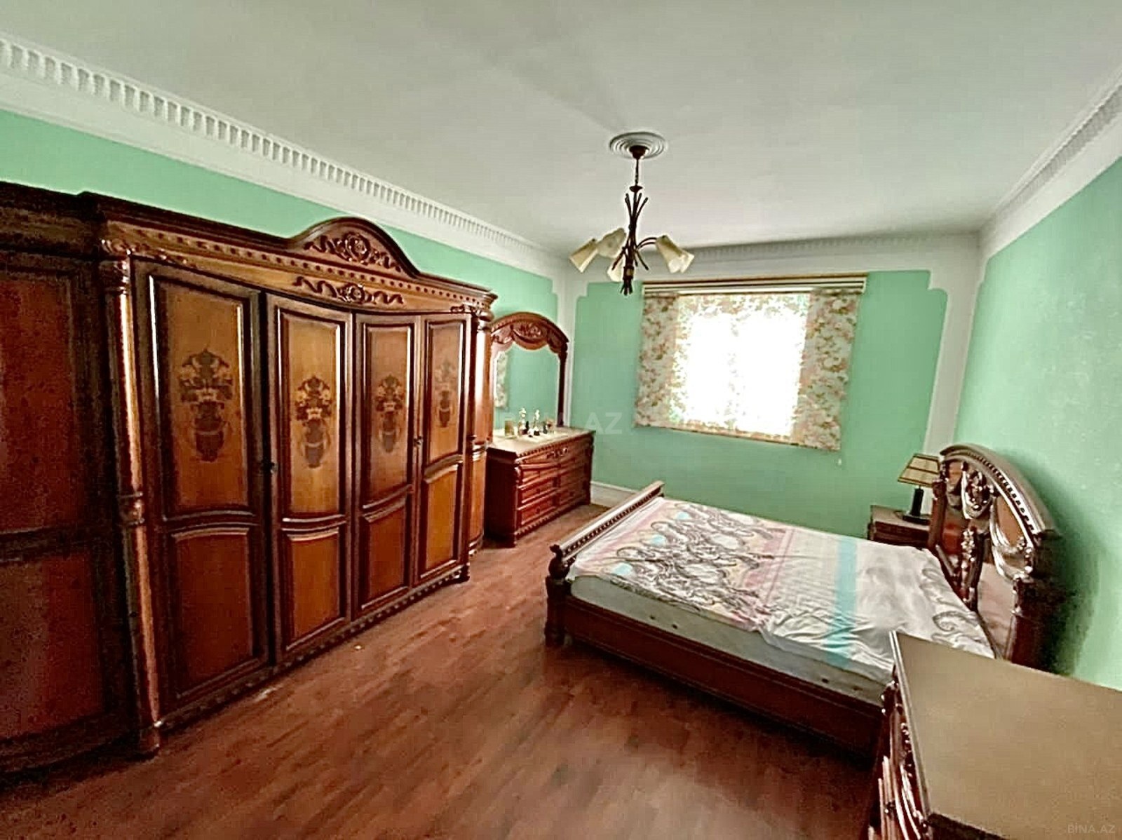6 otaqlı həyət evi/bağ evi - Novxanı q. - 600 m² (19)
