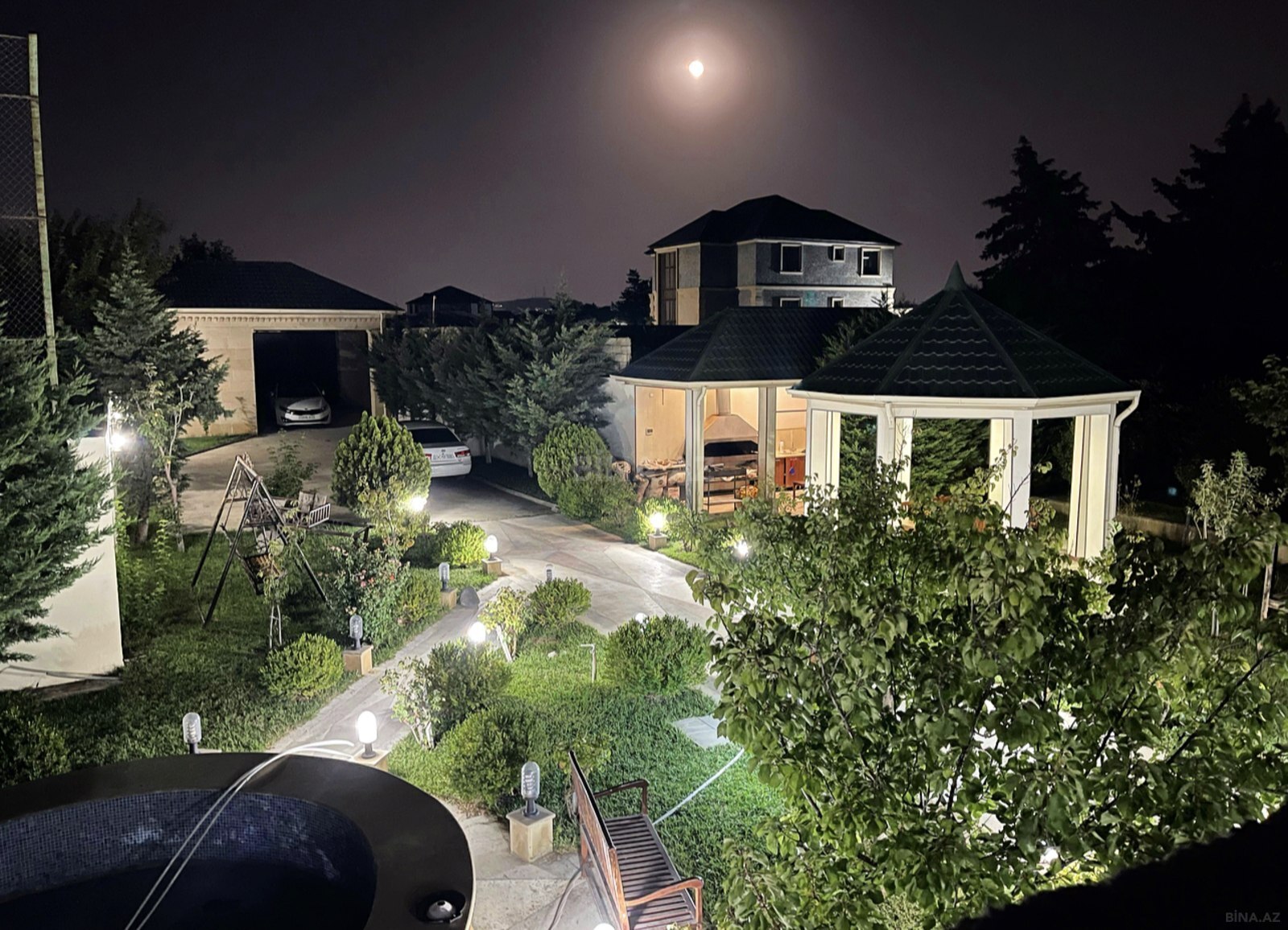 6 otaqlı həyət evi/bağ evi - Novxanı q. - 600 m² (1)