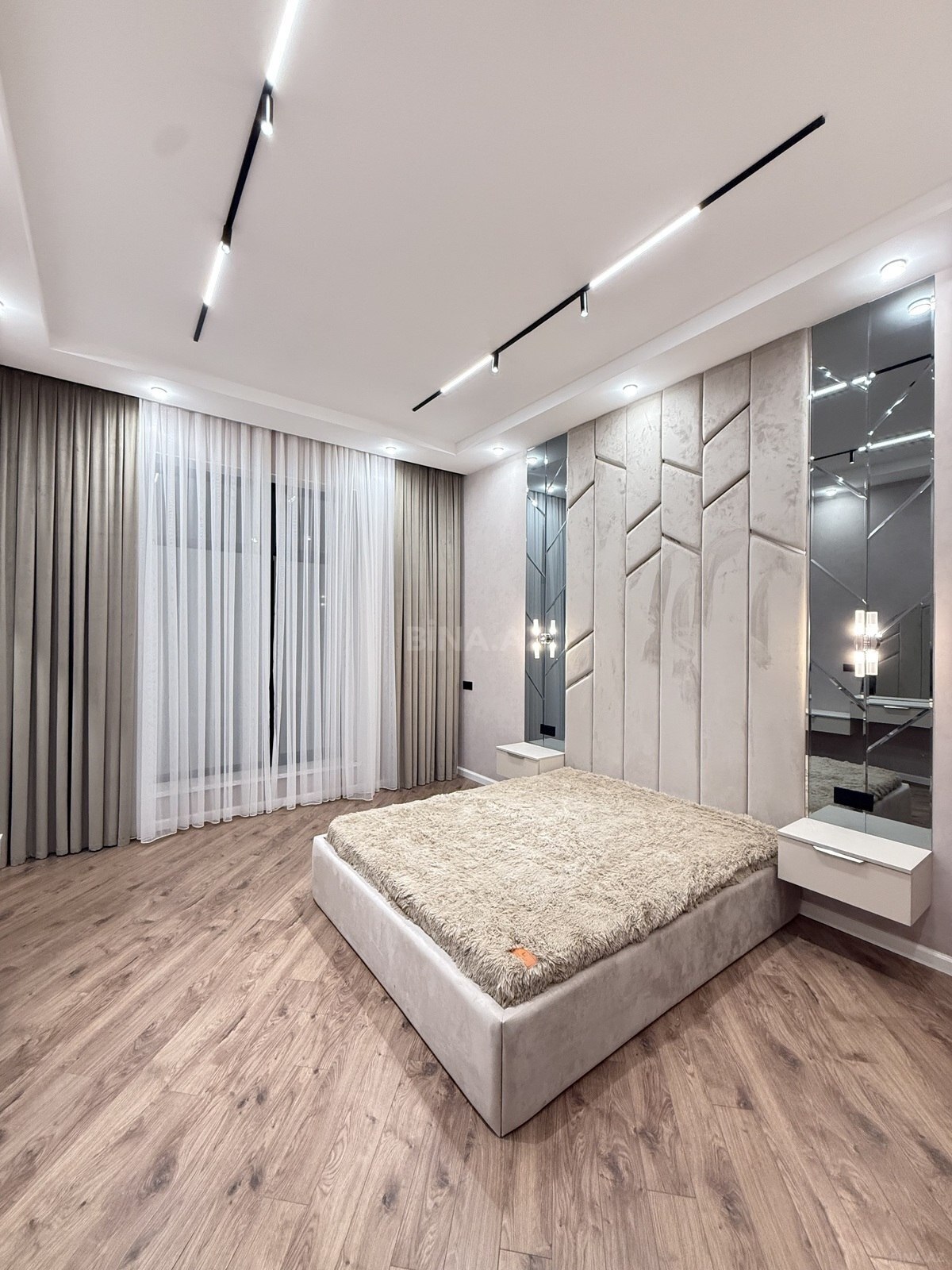 5 otaqlı həyət evi/bağ evi - Mərdəkan q. - 260 m² (24)
