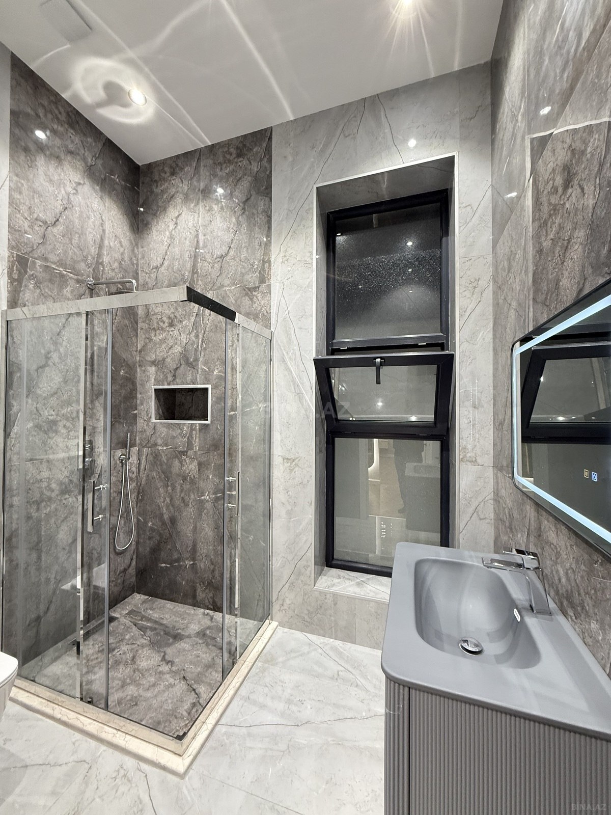 5 otaqlı həyət evi/bağ evi - Mərdəkan q. - 260 m² (27)