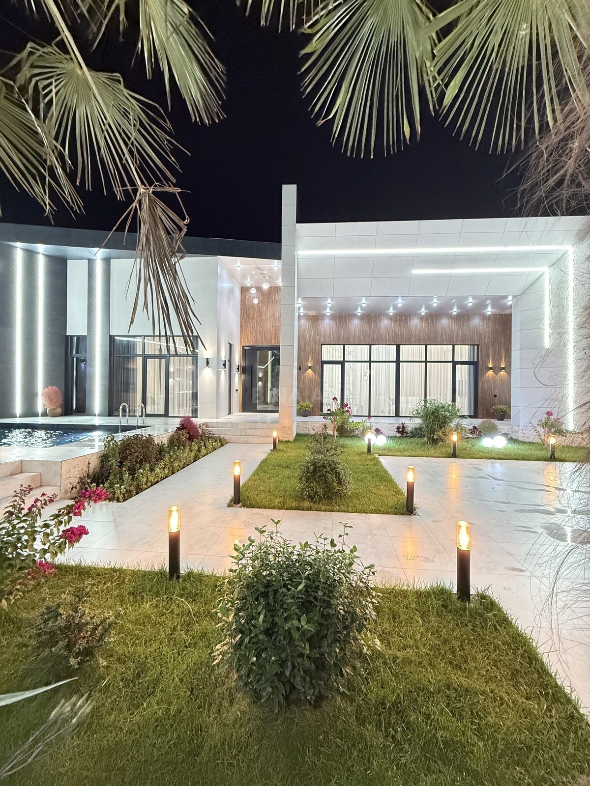 5 otaqlı həyət evi/bağ evi - Mərdəkan q. - 260 m² (1)