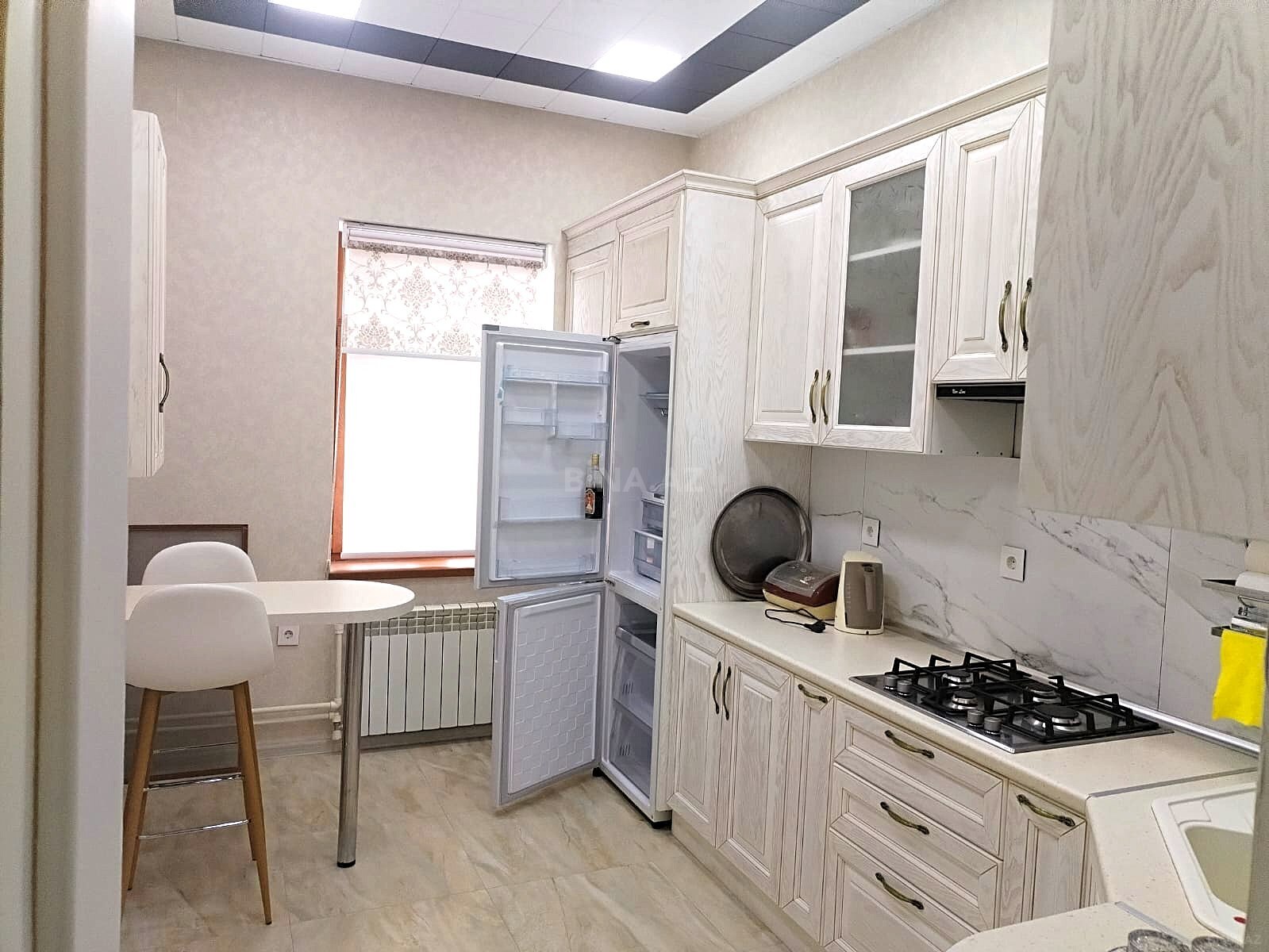 5 otaqlı həyət evi/bağ evi - Bakıxanov q. - 250 m² (20)