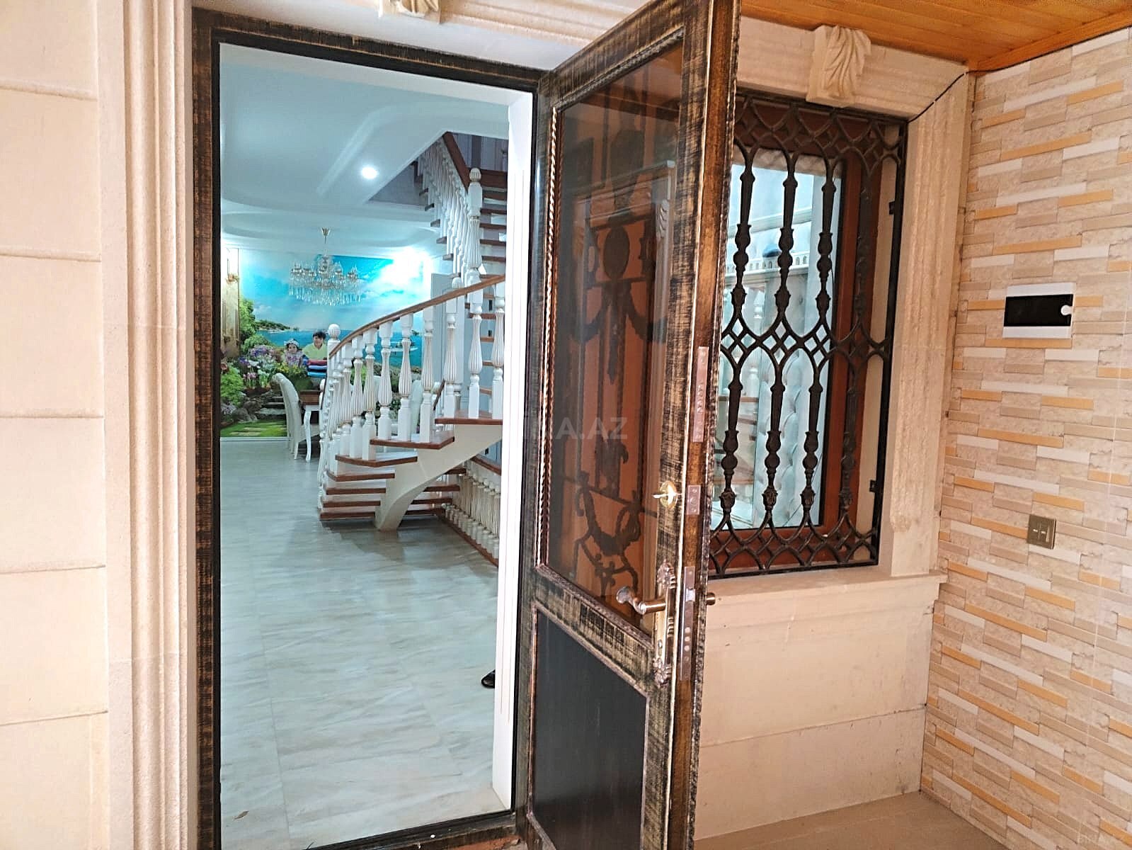 5 otaqlı həyət evi/bağ evi - Bakıxanov q. - 250 m² (26)