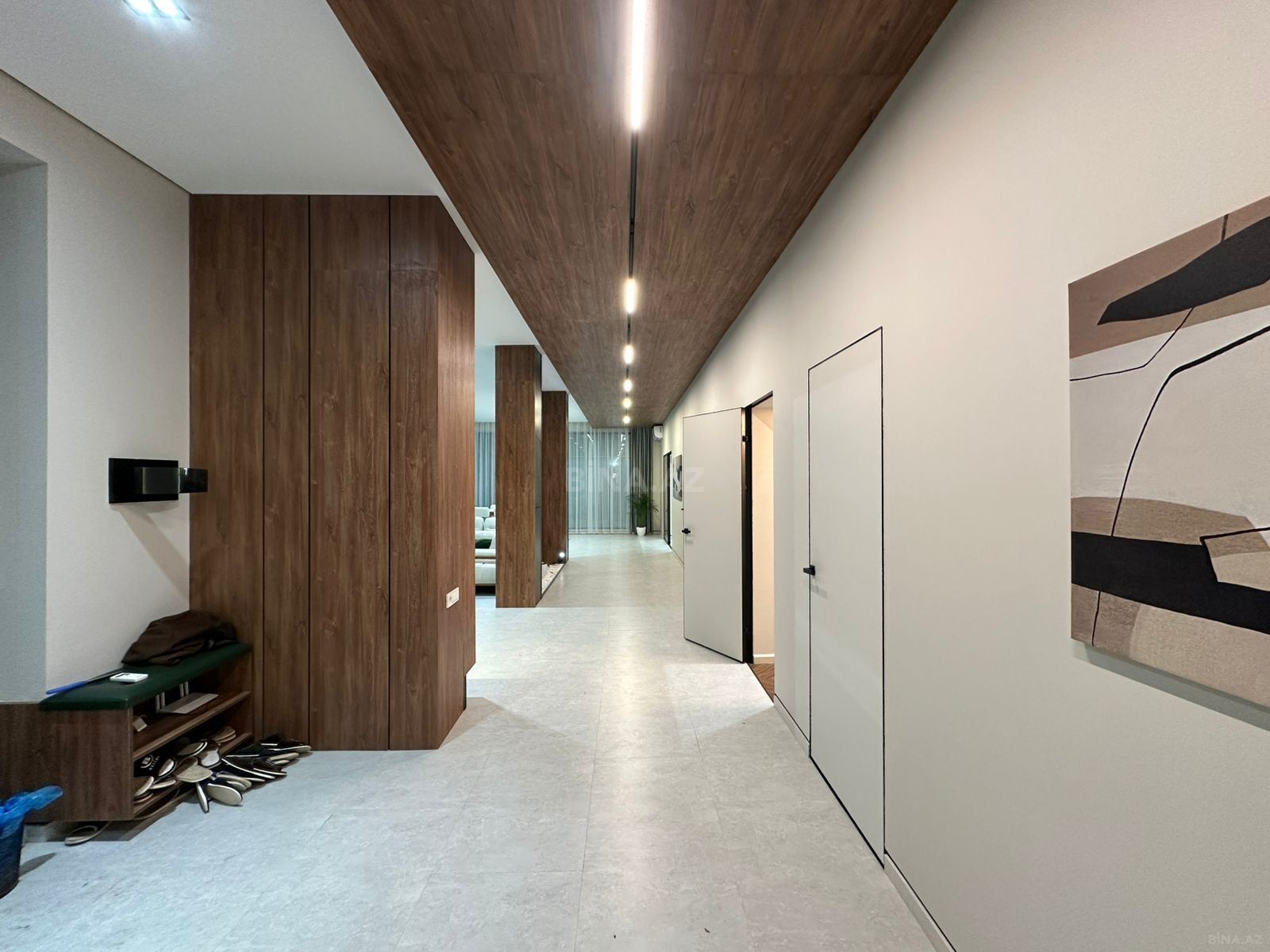 4 otaqlı həyət evi/bağ evi - Şüvəlan q. - 230 m² (13)
