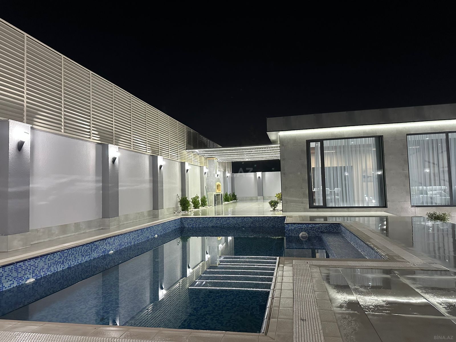 4 otaqlı həyət evi/bağ evi - Şüvəlan q. - 230 m² (6)