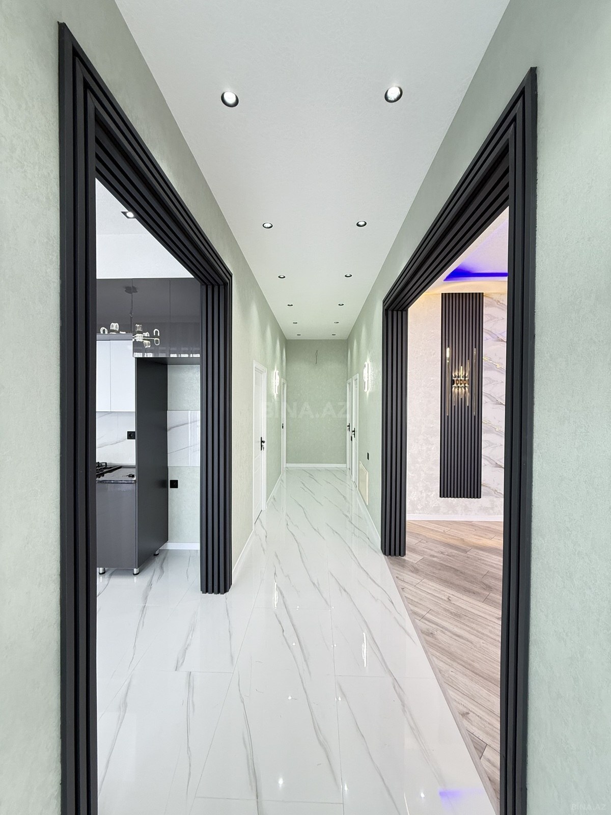 4 otaqlı həyət evi/bağ evi - Şüvəlan q. - 130 m² (9)