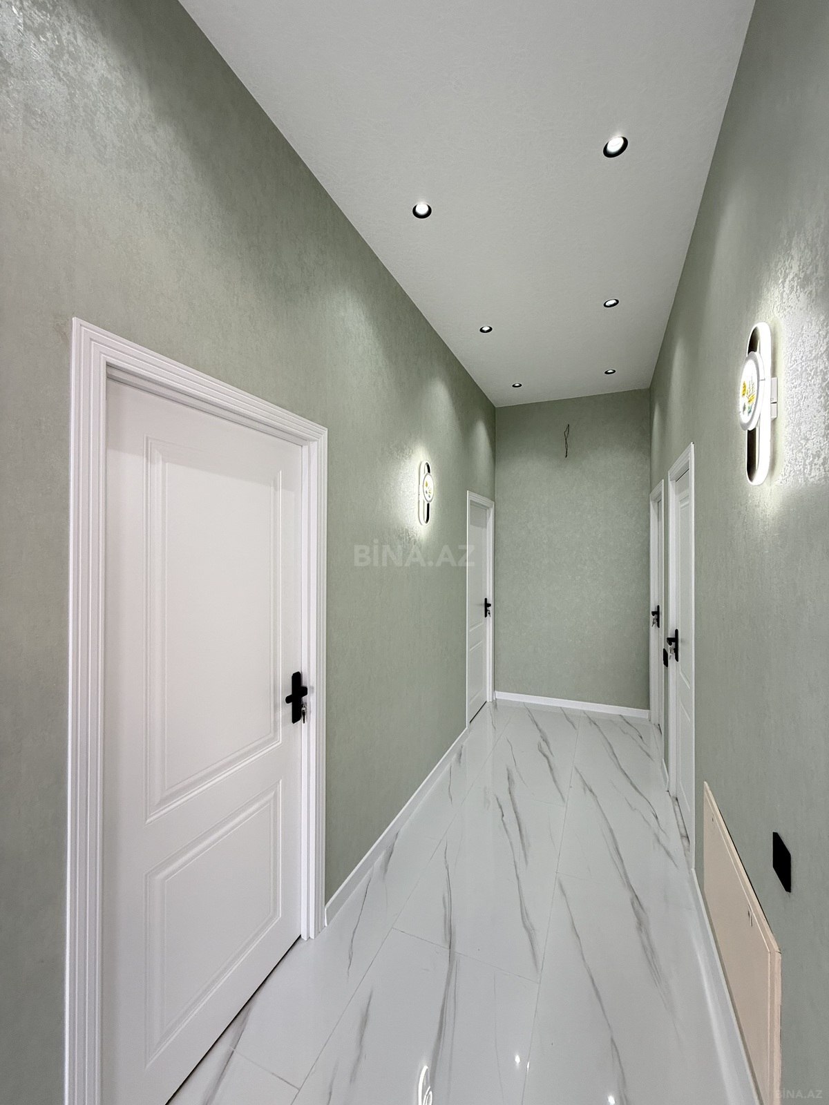 4 otaqlı həyət evi/bağ evi - Şüvəlan q. - 130 m² (10)