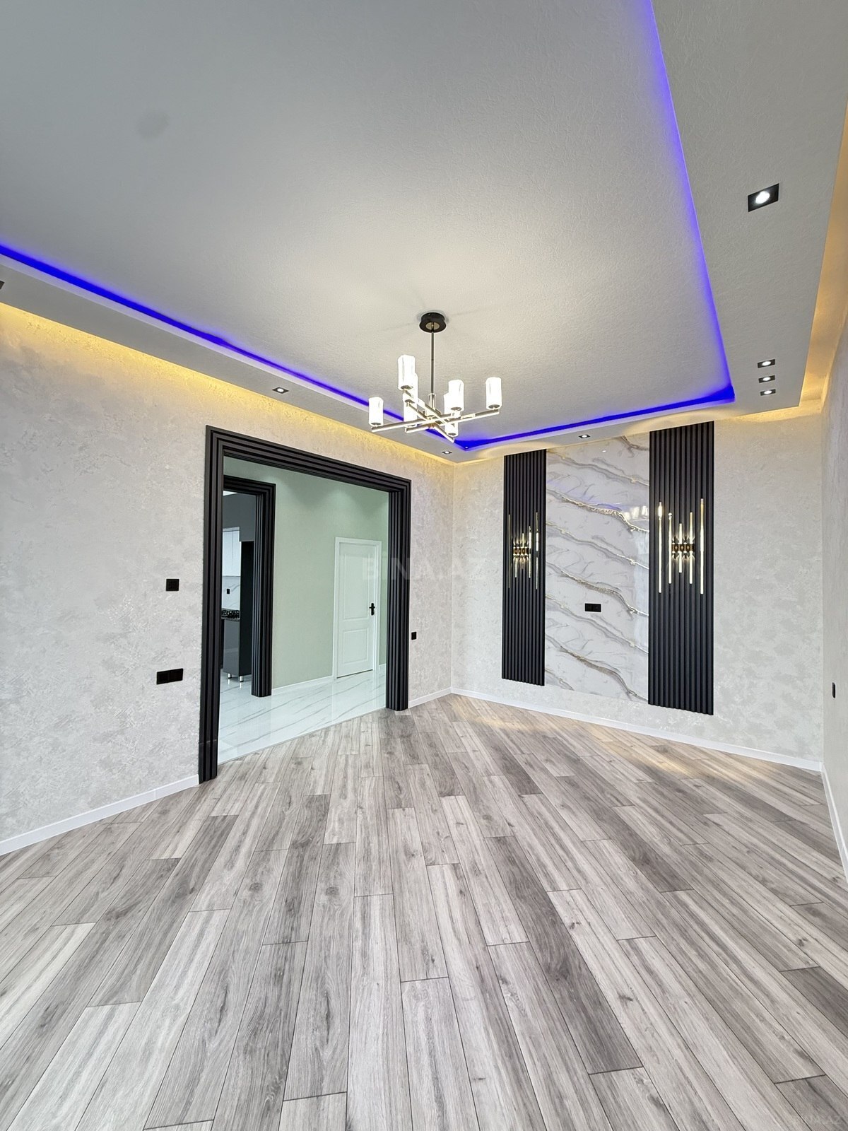 4 otaqlı həyət evi/bağ evi - Şüvəlan q. - 130 m² (14)