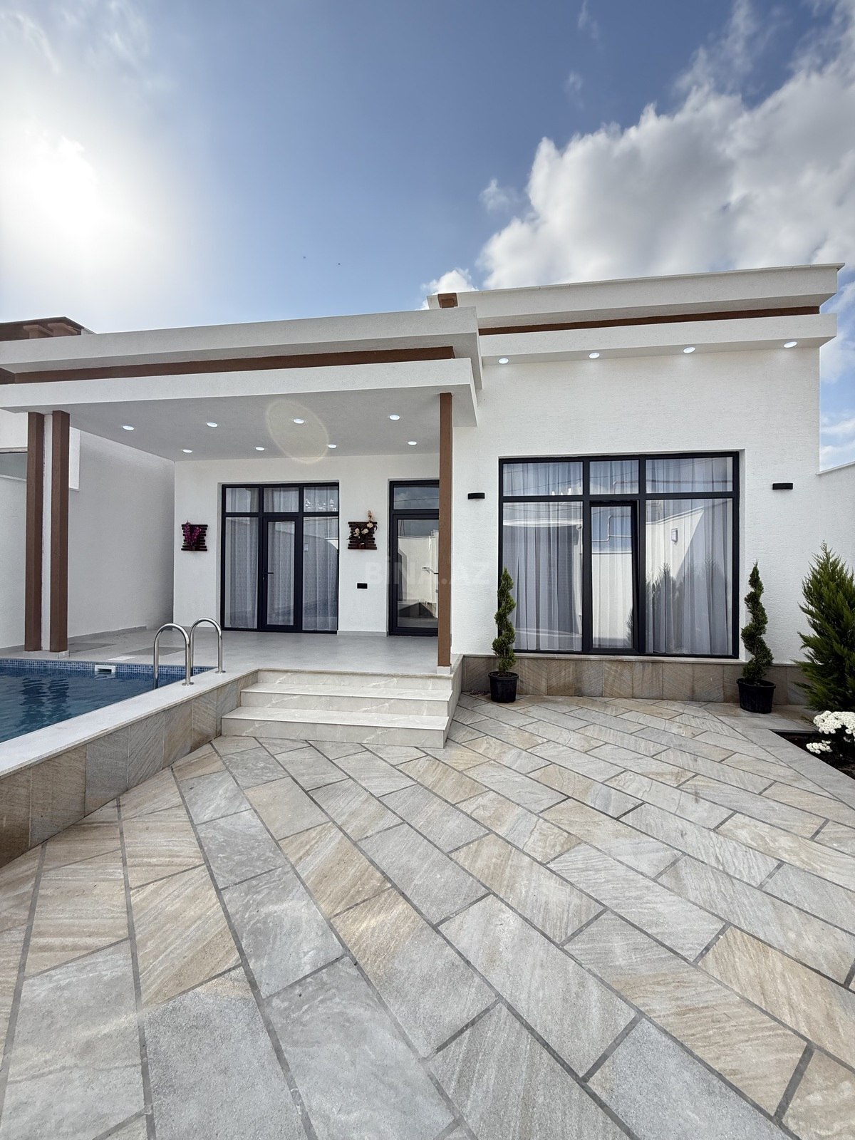4 otaqlı həyət evi/bağ evi - Şüvəlan q. - 130 m² (5)