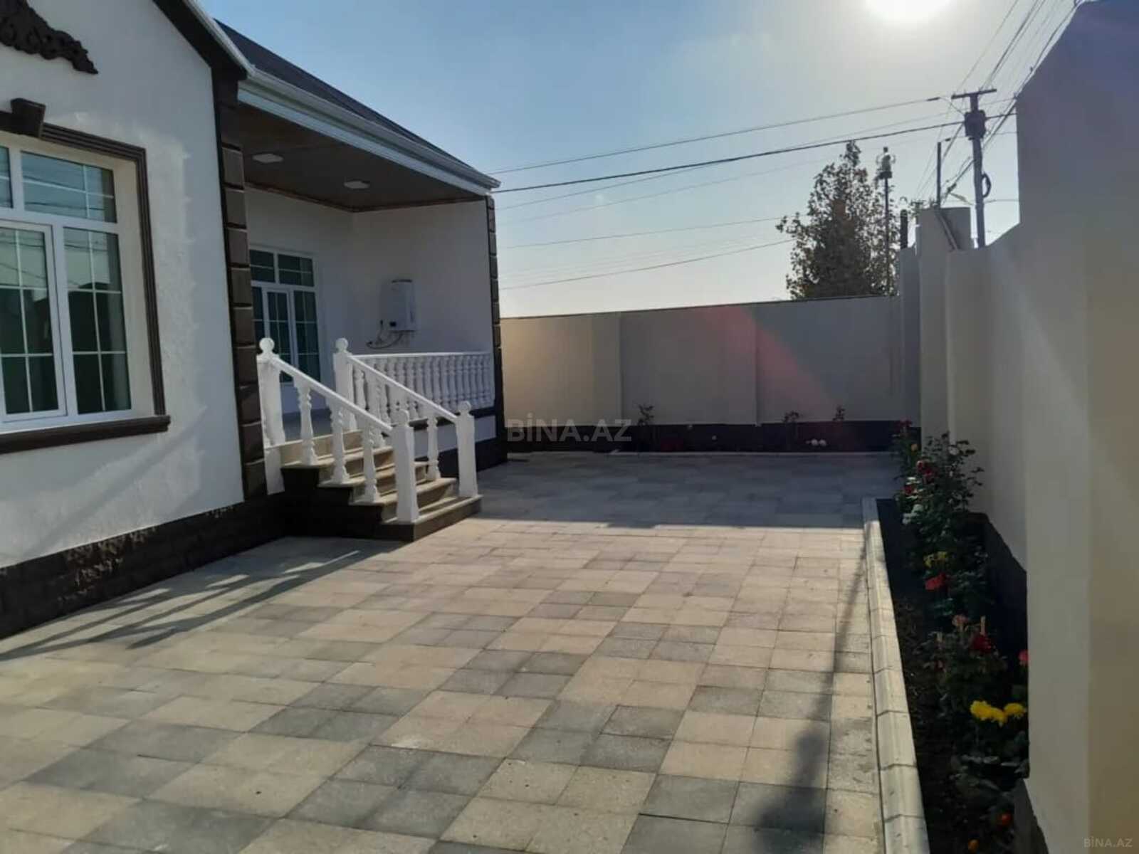 3 otaqlı həyət evi/bağ evi - Savalan q. - 100 m² (3)