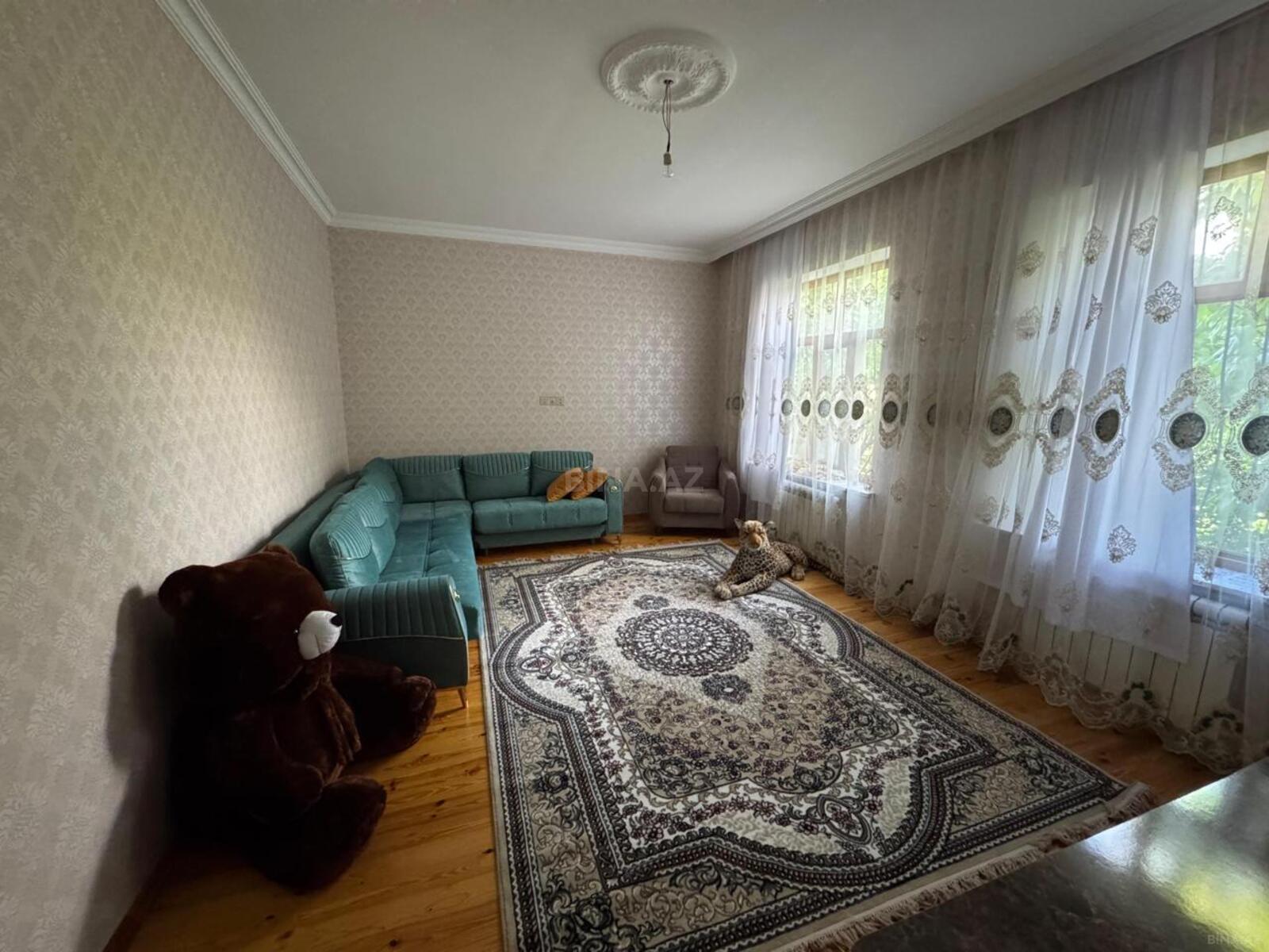 4 otaqlı həyət evi/bağ evi - Qusar - 240 m² (2)