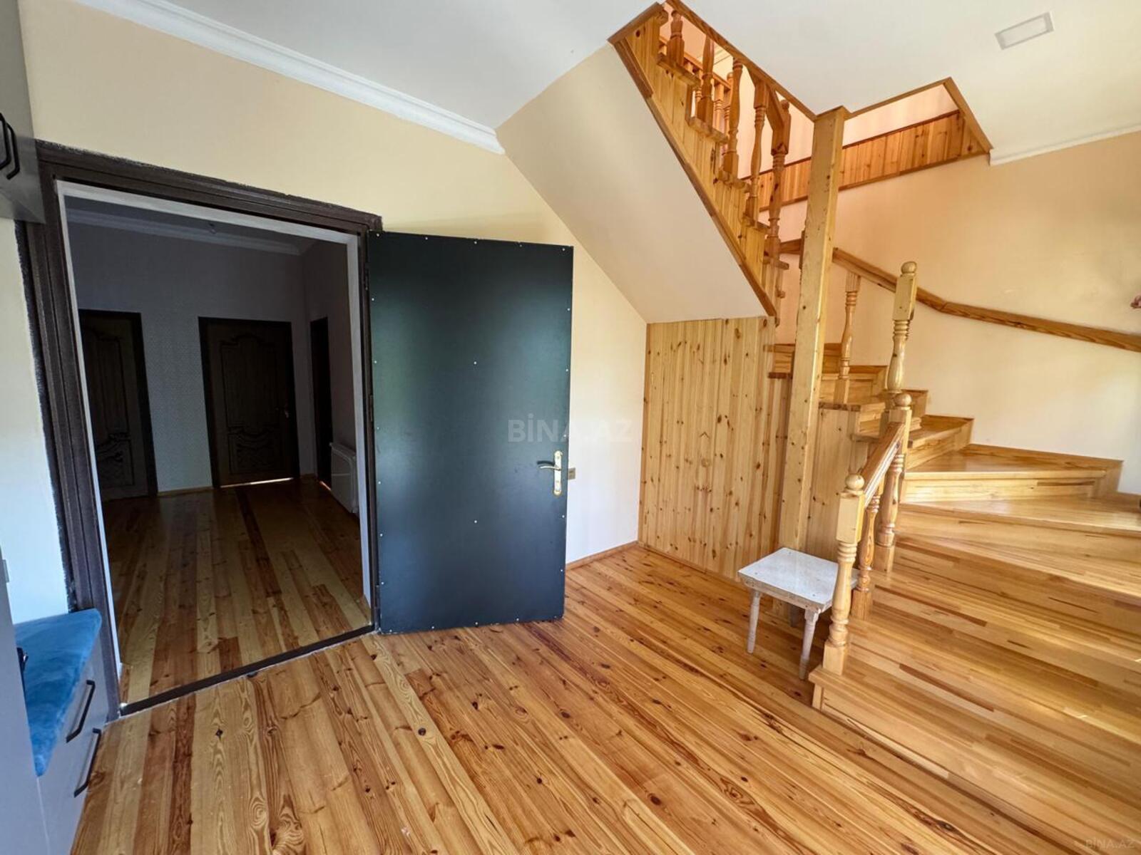 4 otaqlı həyət evi/bağ evi - Qusar - 240 m² (1)