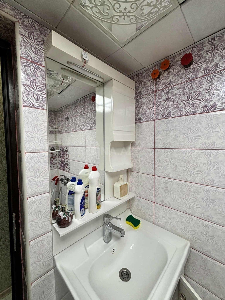 3 otaqlı köhnə tikili - Əmircan q. - 65 m² (12)