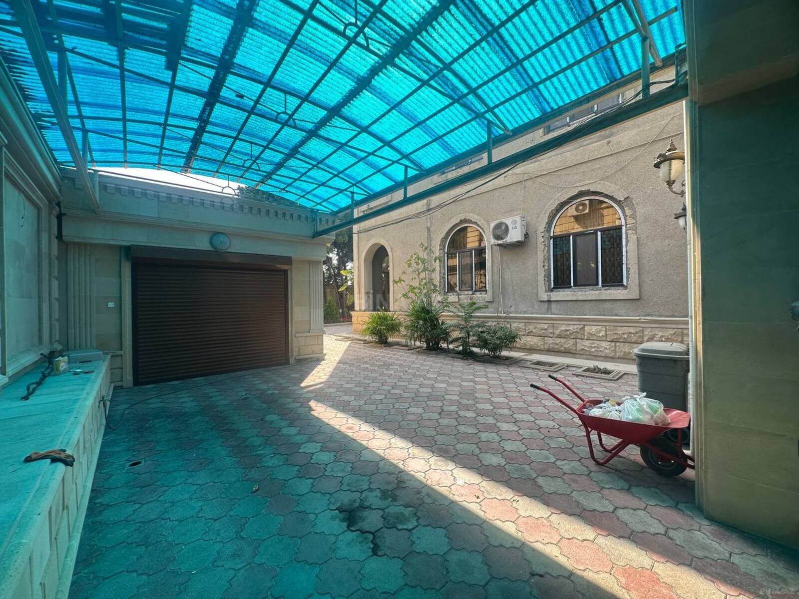 10 otaqlı həyət evi/bağ evi - Həzi Aslanov q. - 450 m² (9)