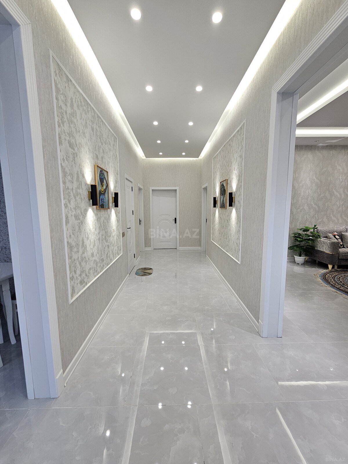 4 otaqlı həyət evi/bağ evi - Şüvəlan q. - 150 m² (22)