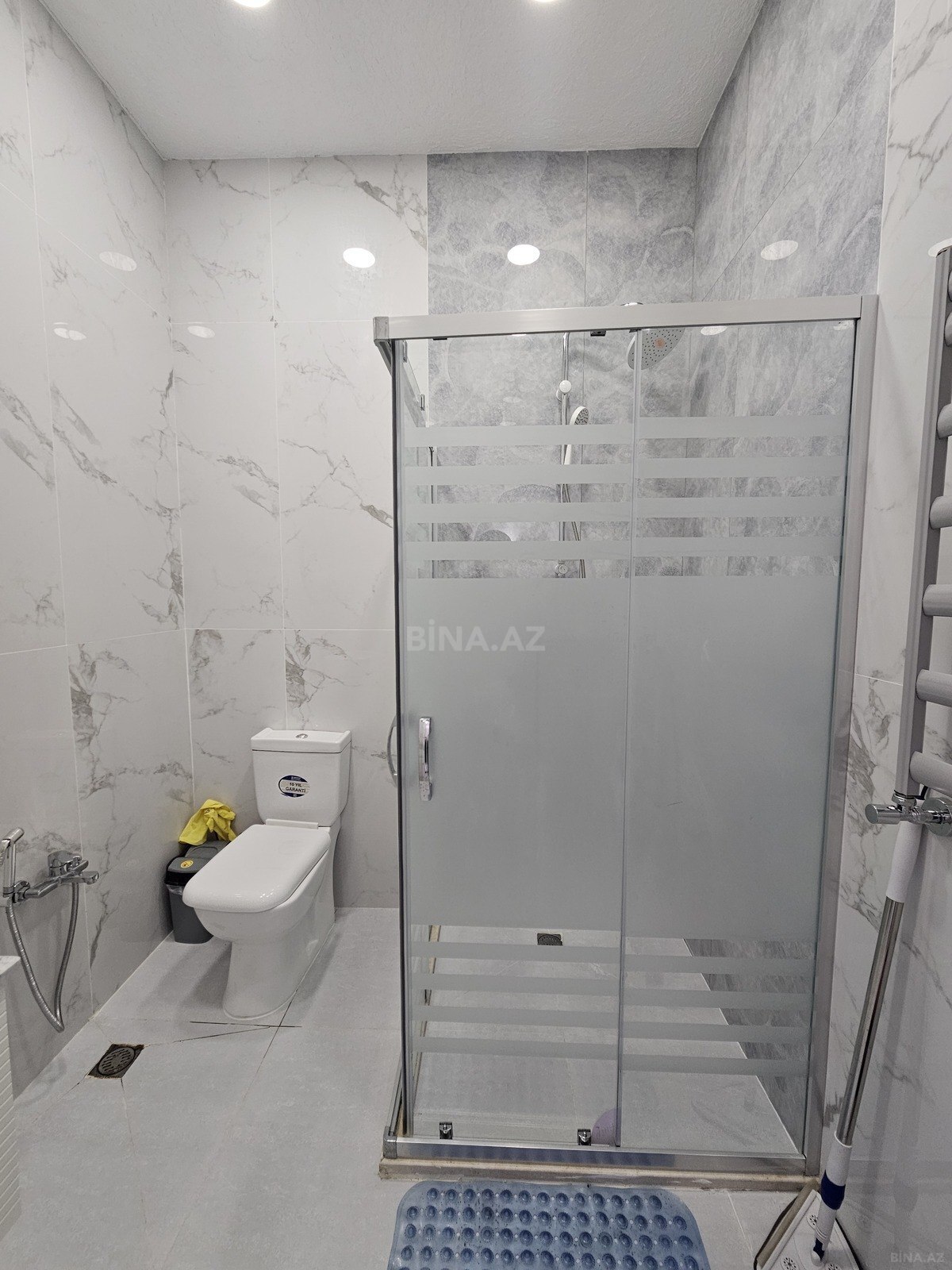 4 otaqlı həyət evi/bağ evi - Şüvəlan q. - 150 m² (20)