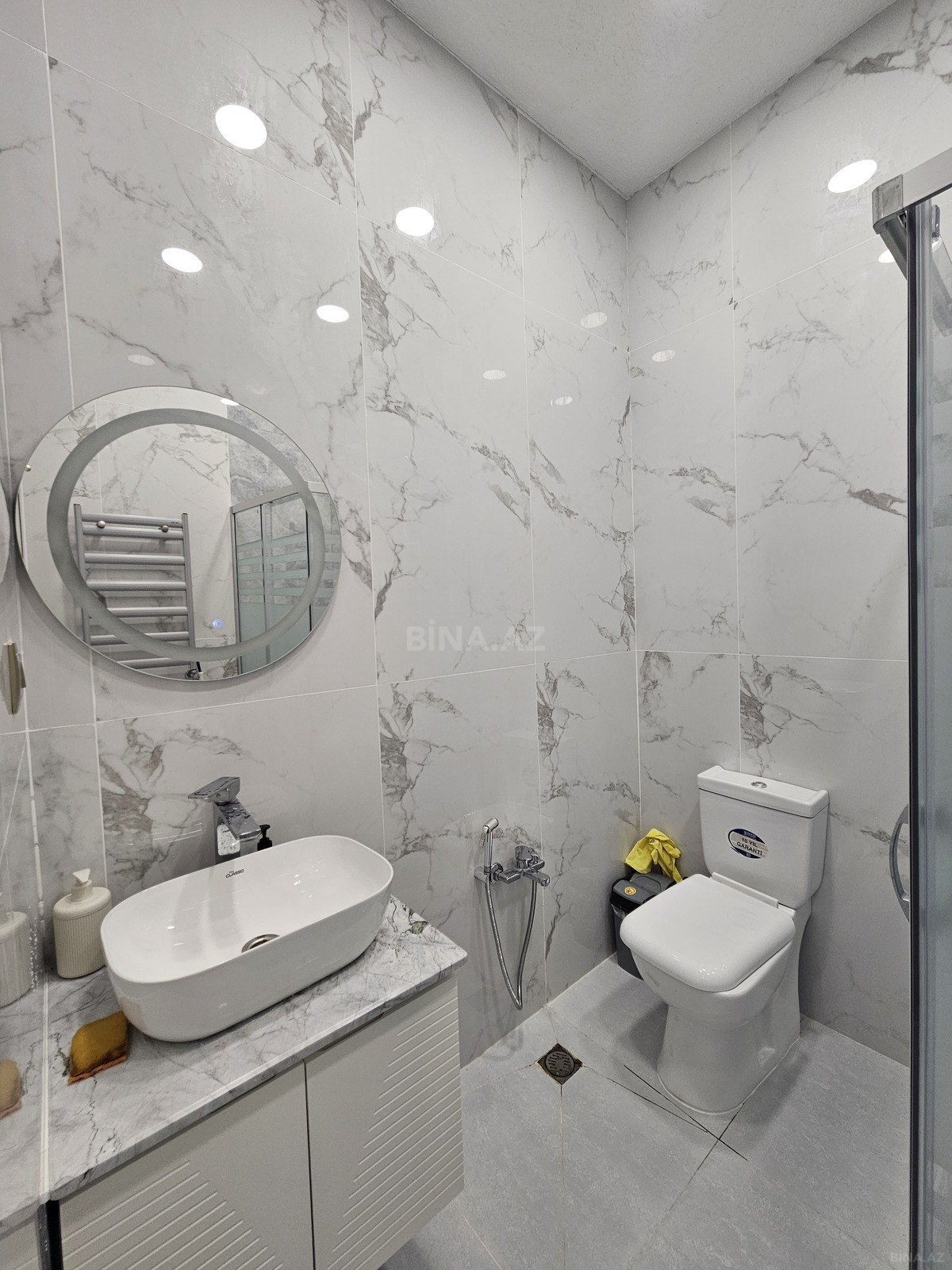4 otaqlı həyət evi/bağ evi - Şüvəlan q. - 150 m² (18)