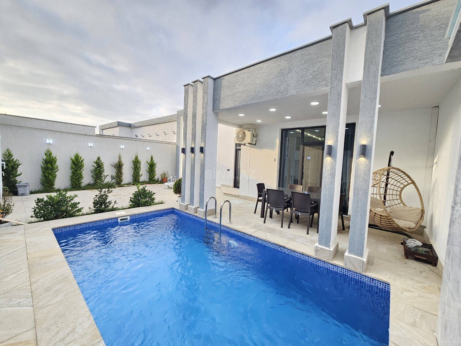 4 otaqlı həyət evi/bağ evi - Şüvəlan q. - 150 m² (3)
