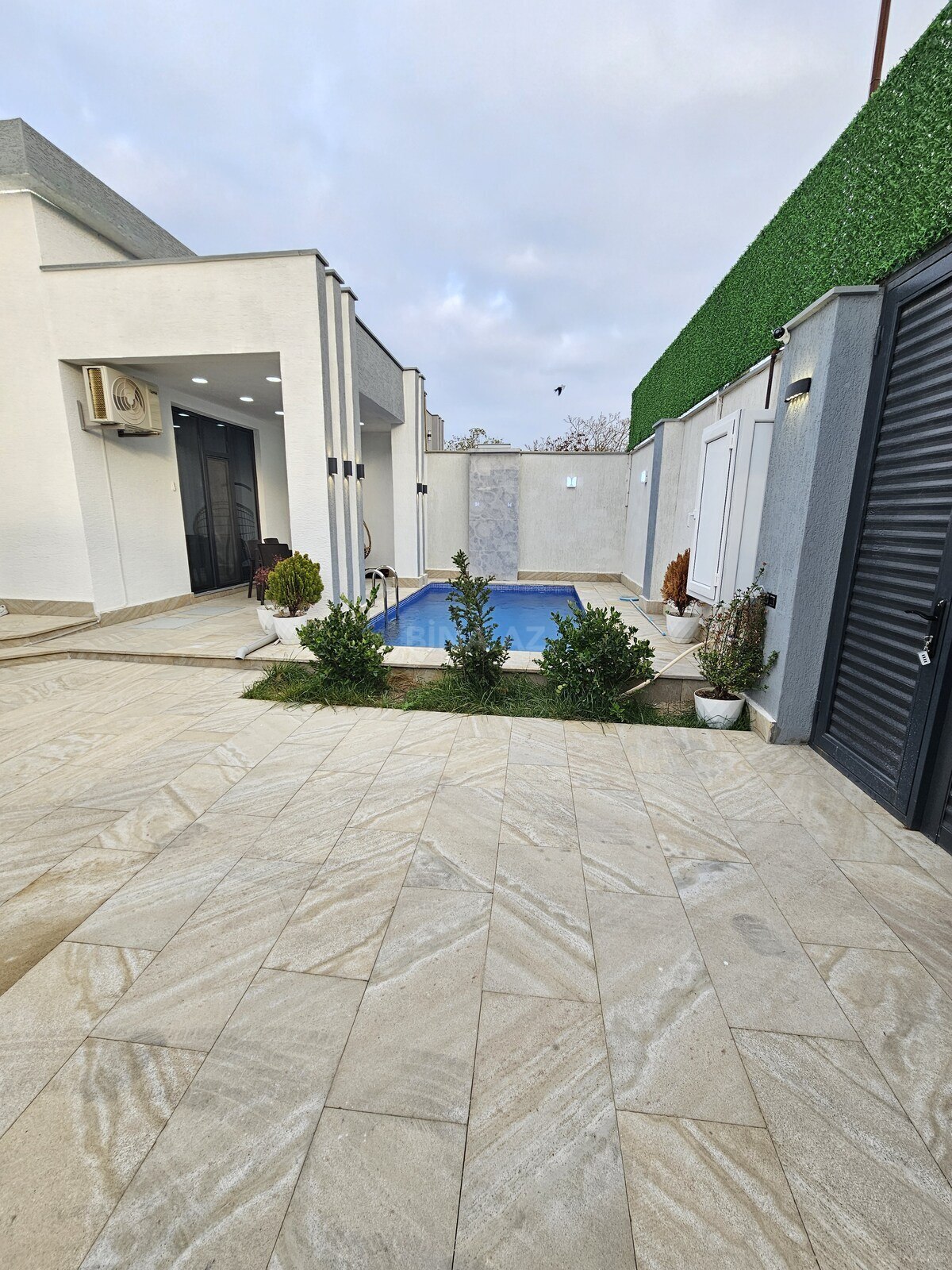 4 otaqlı həyət evi/bağ evi - Şüvəlan q. - 150 m² (7)