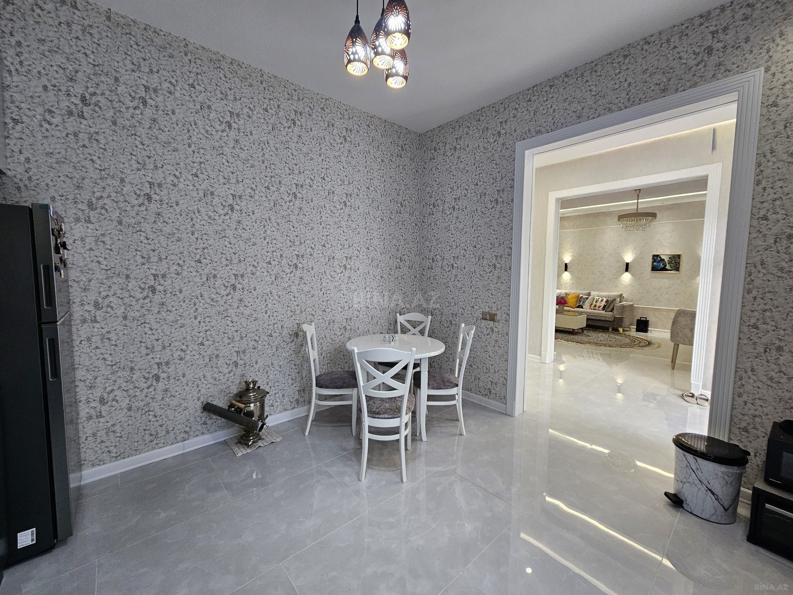 4 otaqlı həyət evi/bağ evi - Şüvəlan q. - 150 m² (24)