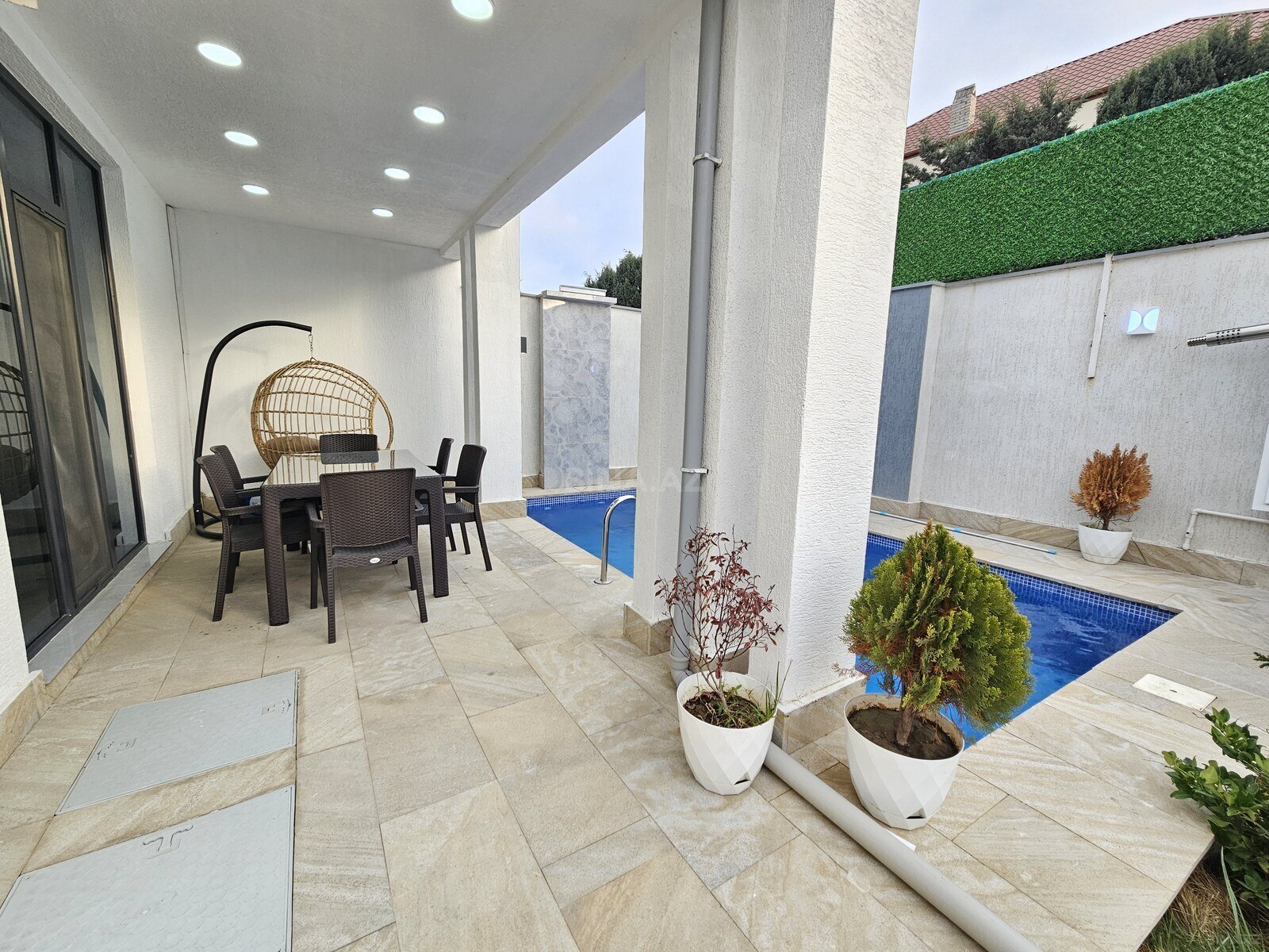 4 otaqlı həyət evi/bağ evi - Şüvəlan q. - 150 m² (8)