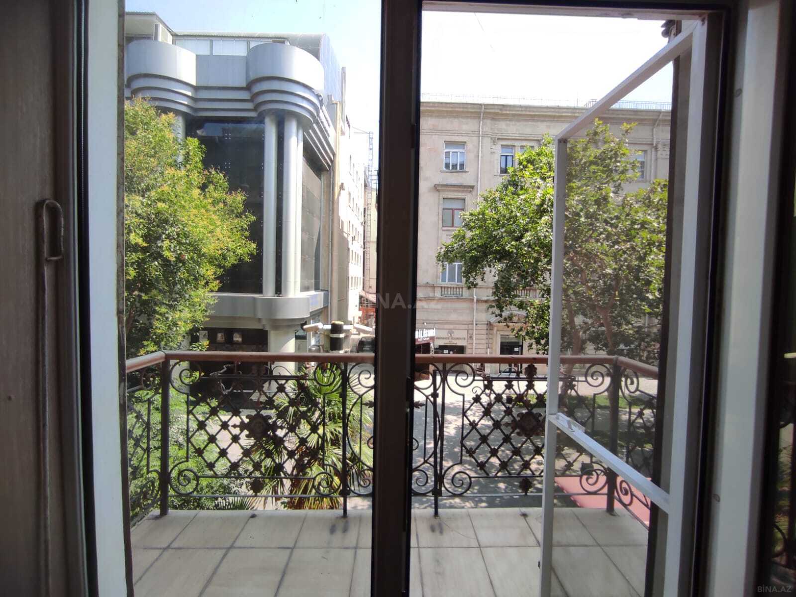 2 otaqlı köhnə tikili - Sahil m. - 60 m² (12)