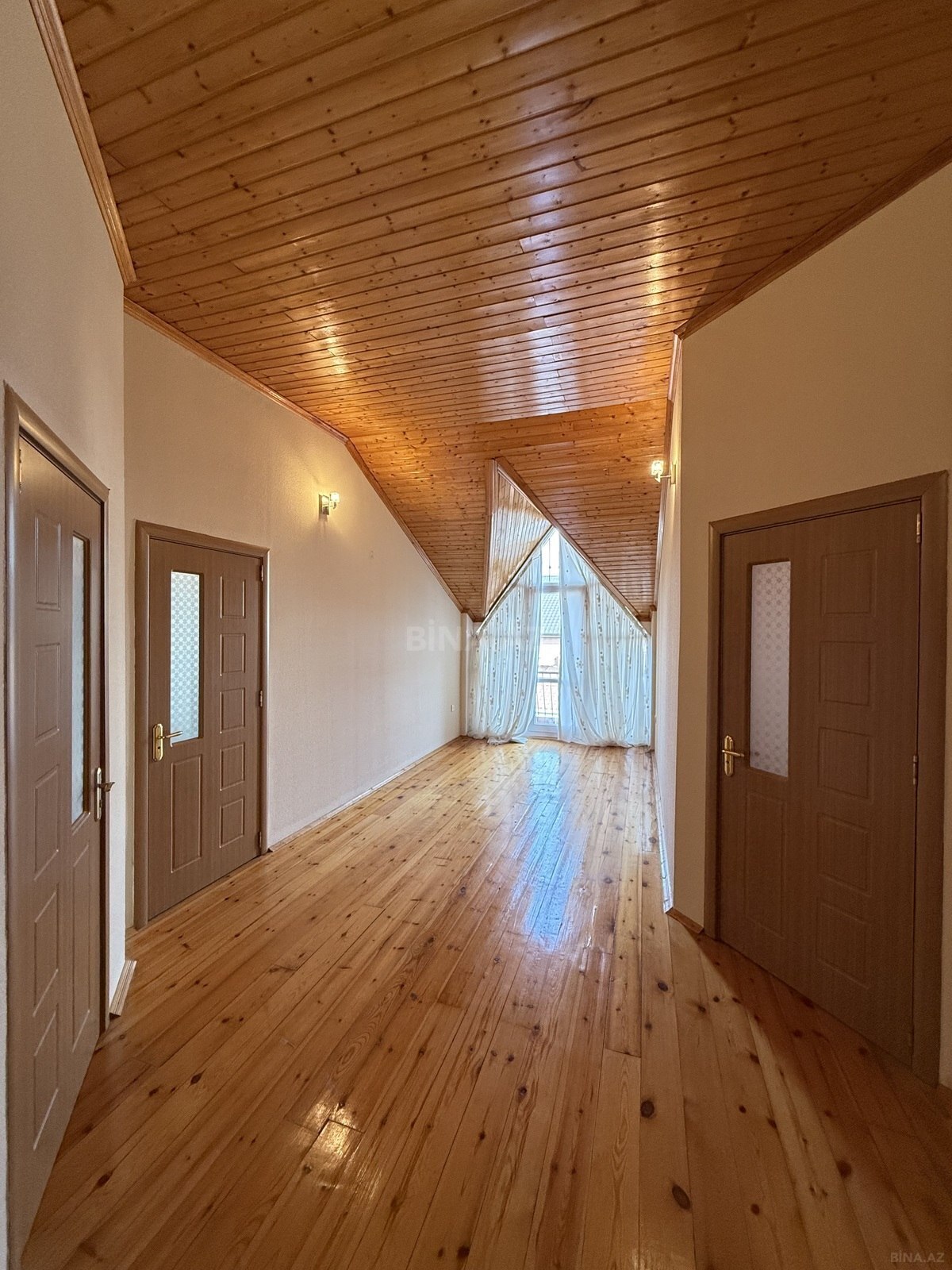 4 otaqlı həyət evi/bağ evi - Mərdəkan q. - 180 m² (22)