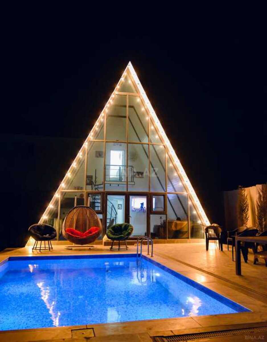 4 otaqlı həyət evi/bağ evi - Şüvəlan q. - 140 m² (1)