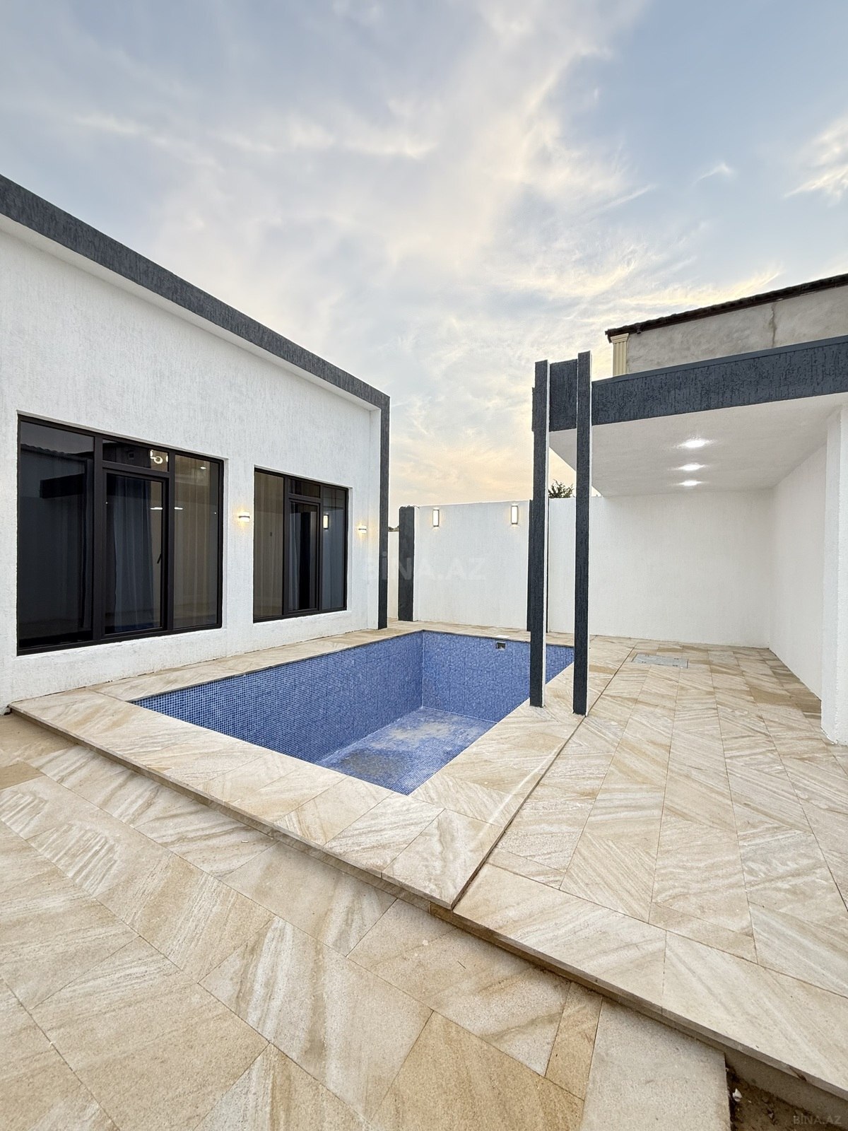 4 otaqlı həyət evi/bağ evi - Mərdəkan q. - 140 m² (6)