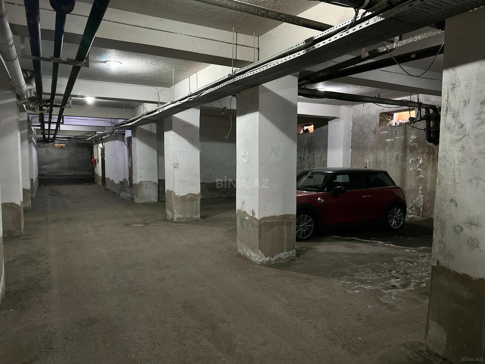 Qaraj - Şah İsmayıl Xətai m. - 200 m² (7)