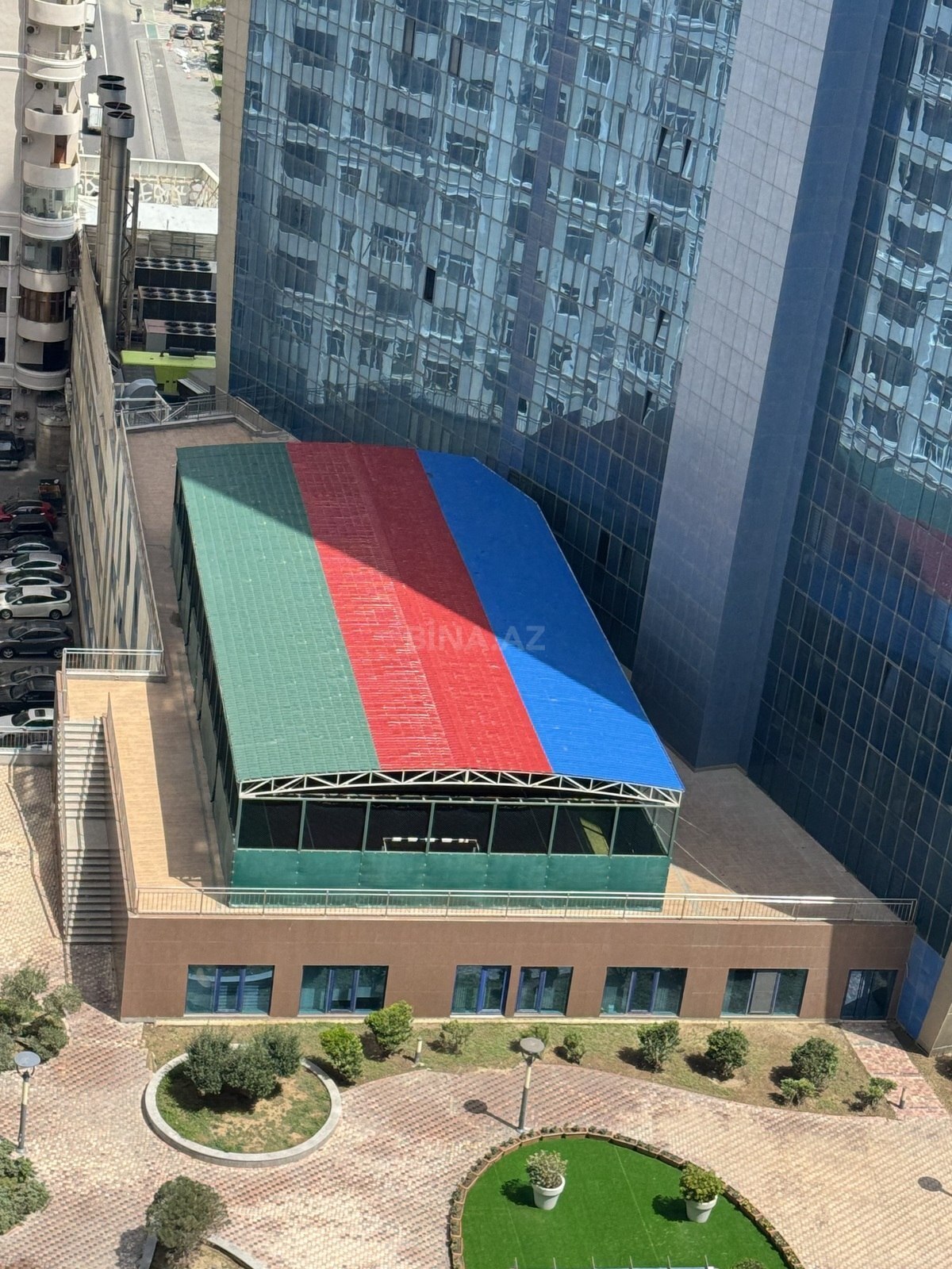 4 otaqlı yeni tikili - Şah İsmayıl Xətai m. - 270 m² (29)