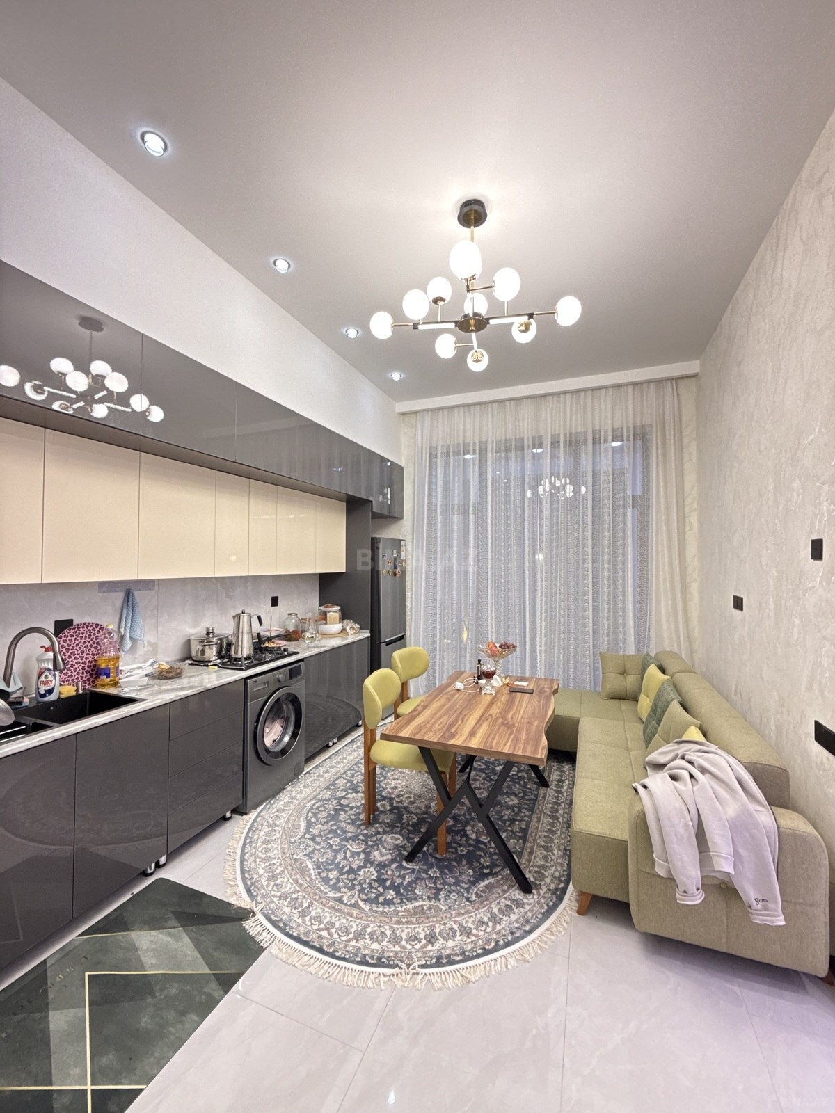 4 otaqlı həyət evi/bağ evi - Şüvəlan q. - 160 m² (21)