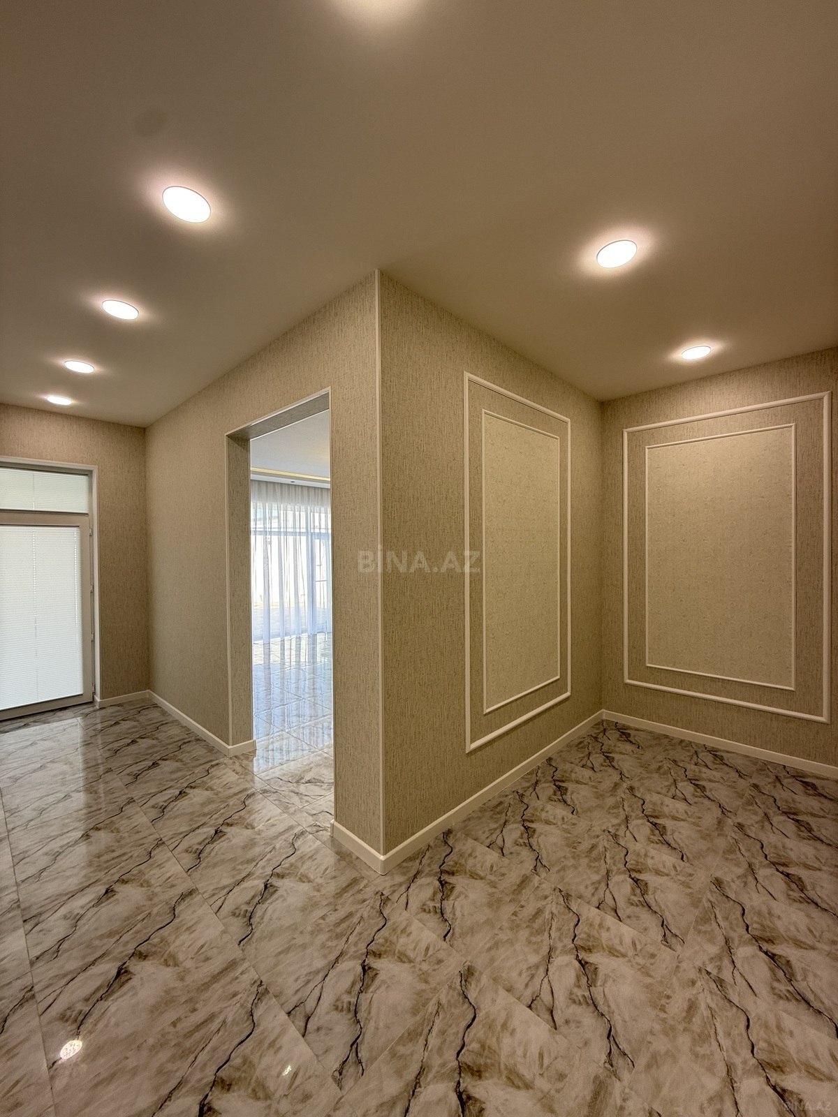 4 otaqlı həyət evi/bağ evi - Şüvəlan q. - 150 m² (9)