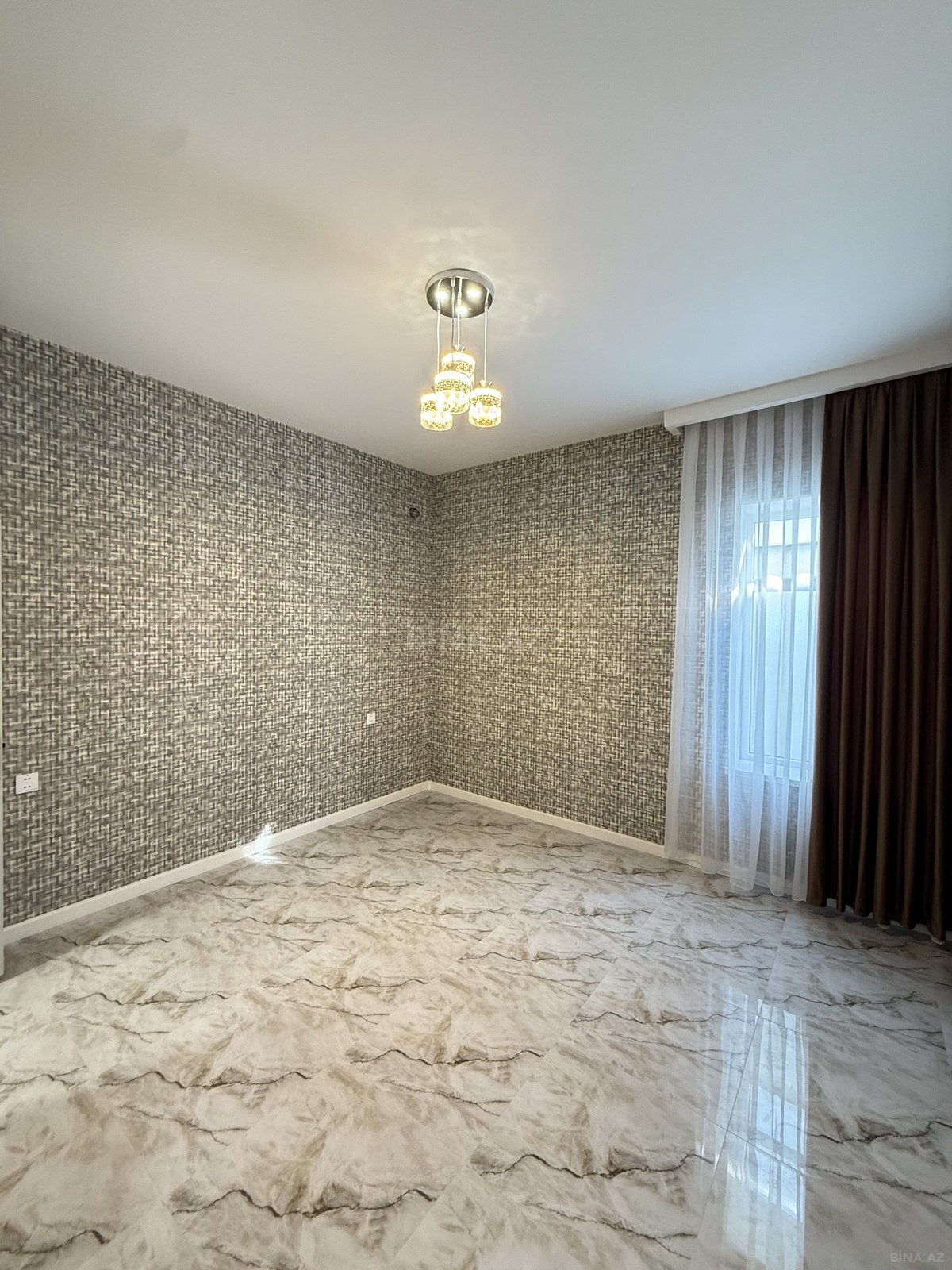 4 otaqlı həyət evi/bağ evi - Şüvəlan q. - 150 m² (17)