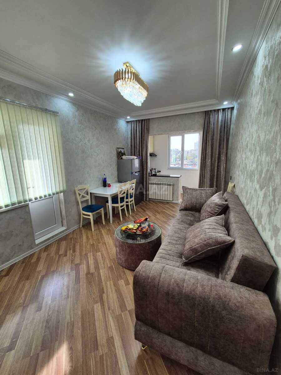2 otaqlı köhnə tikili - 7-ci mikrorayon q. - 50 m² (1)
