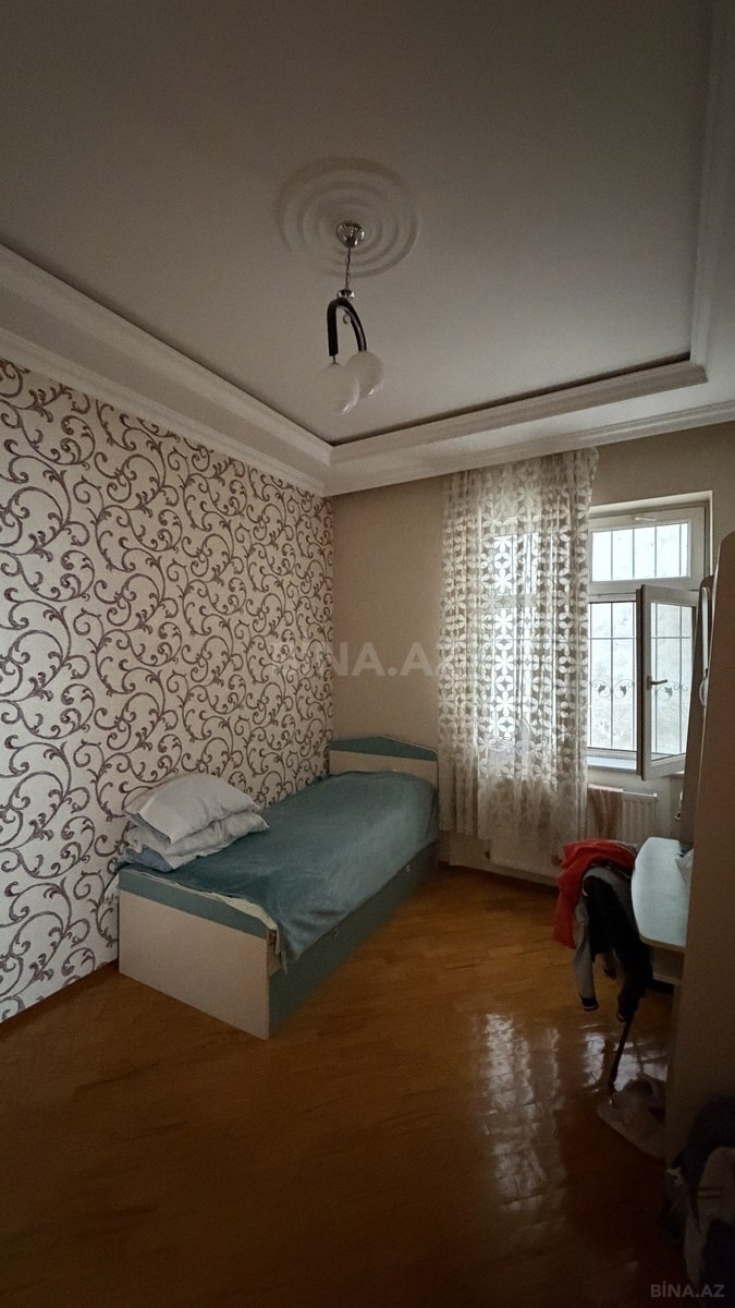 7 otaqlı həyət evi/bağ evi - Bakıxanov q. - 250 m² (15)