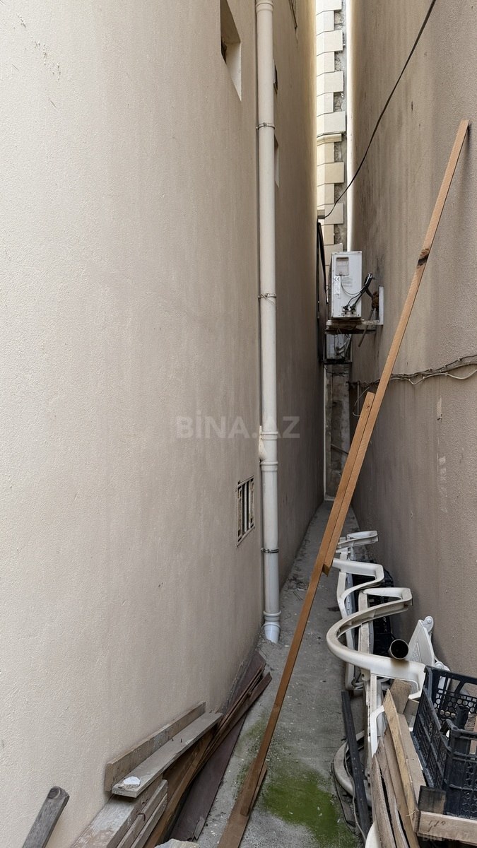 7 otaqlı həyət evi/bağ evi - Bakıxanov q. - 250 m² (26)