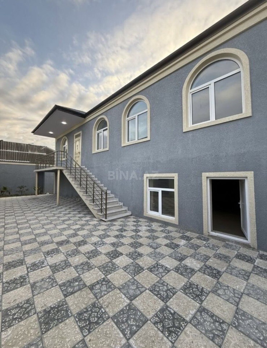 4 otaqlı həyət evi/bağ evi - Binə q. - 150 m² (1)