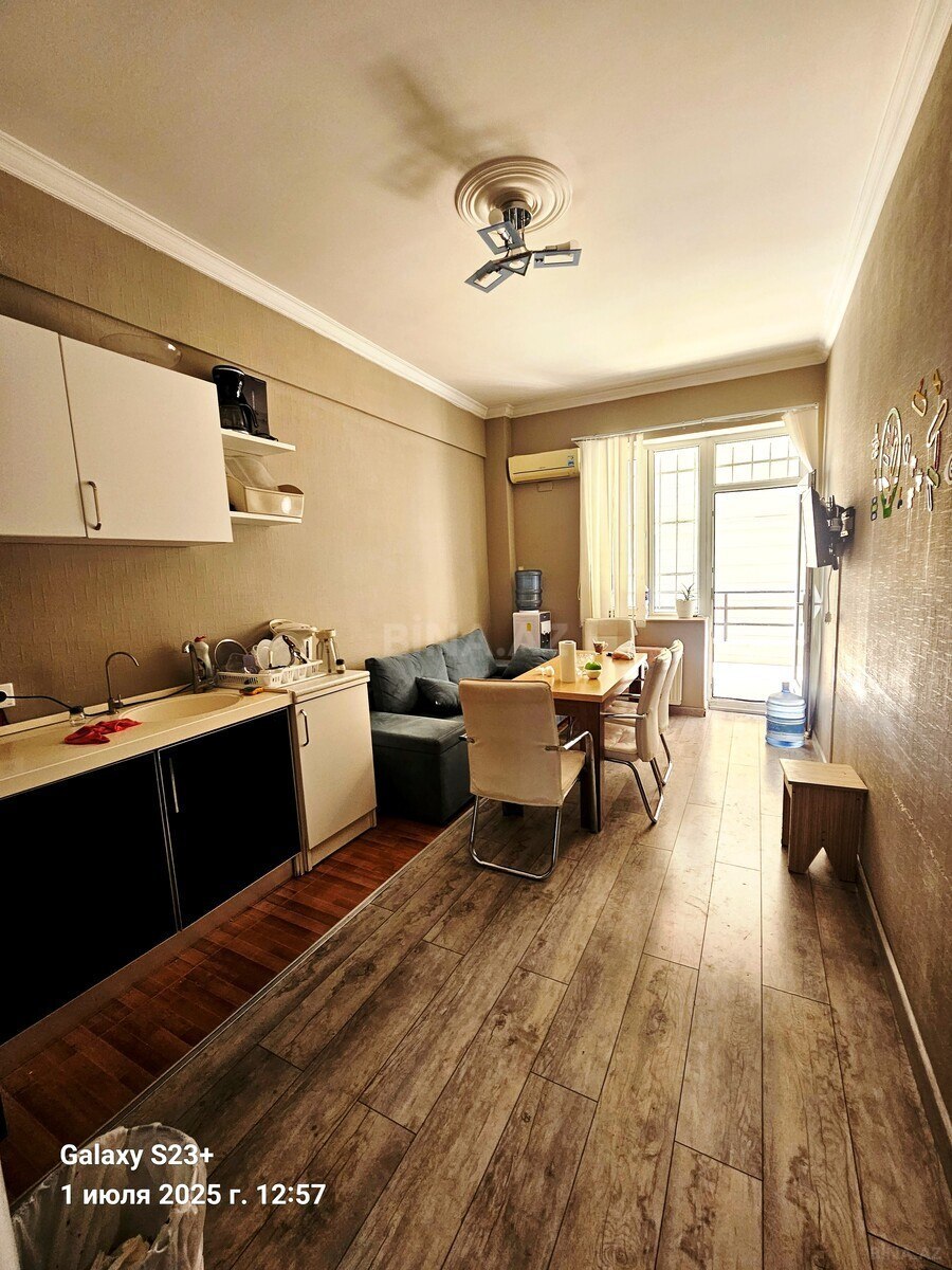 7-комн. офис - м. Шах Исмаил Хатаи - 300 м² (8)