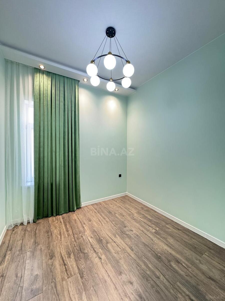 4 otaqlı həyət evi/bağ evi - Şüvəlan q. - 160 m² (18)