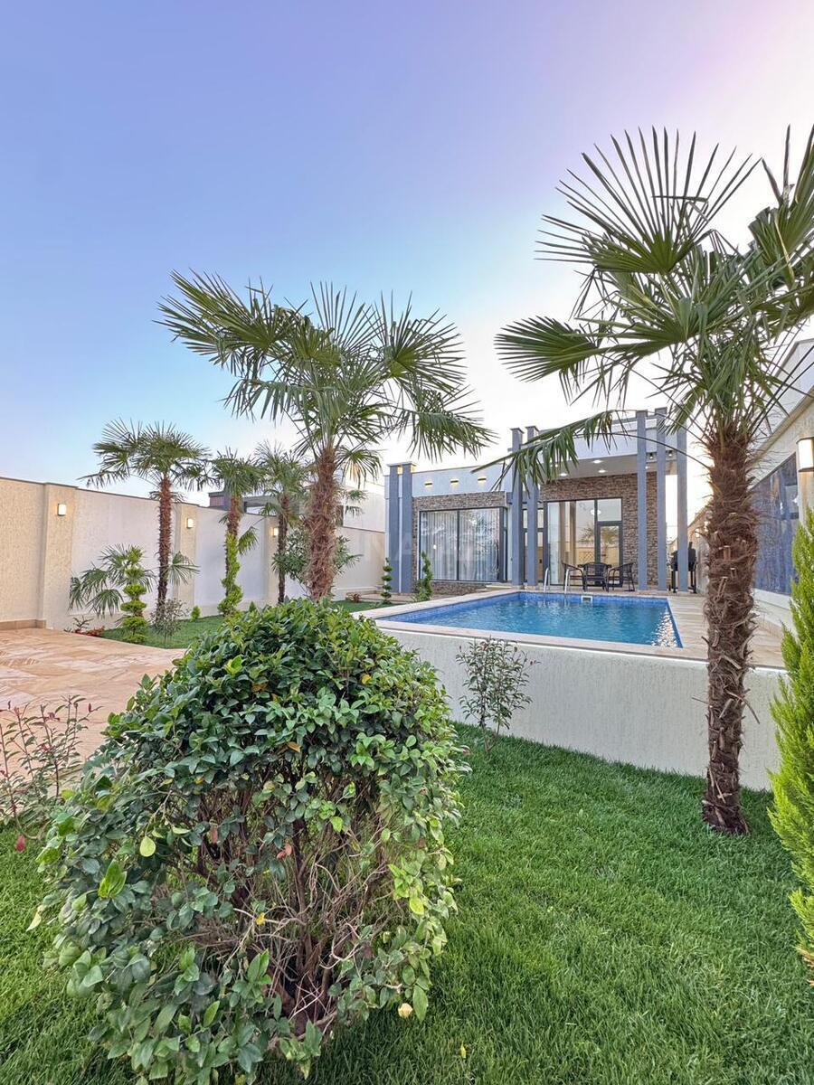 4 otaqlı həyət evi/bağ evi - Şüvəlan q. - 160 m² (3)