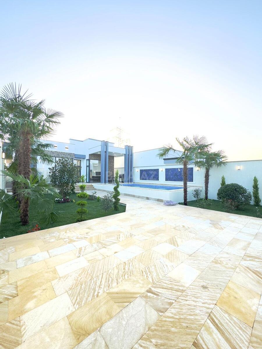 4 otaqlı həyət evi/bağ evi - Şüvəlan q. - 160 m² (4)